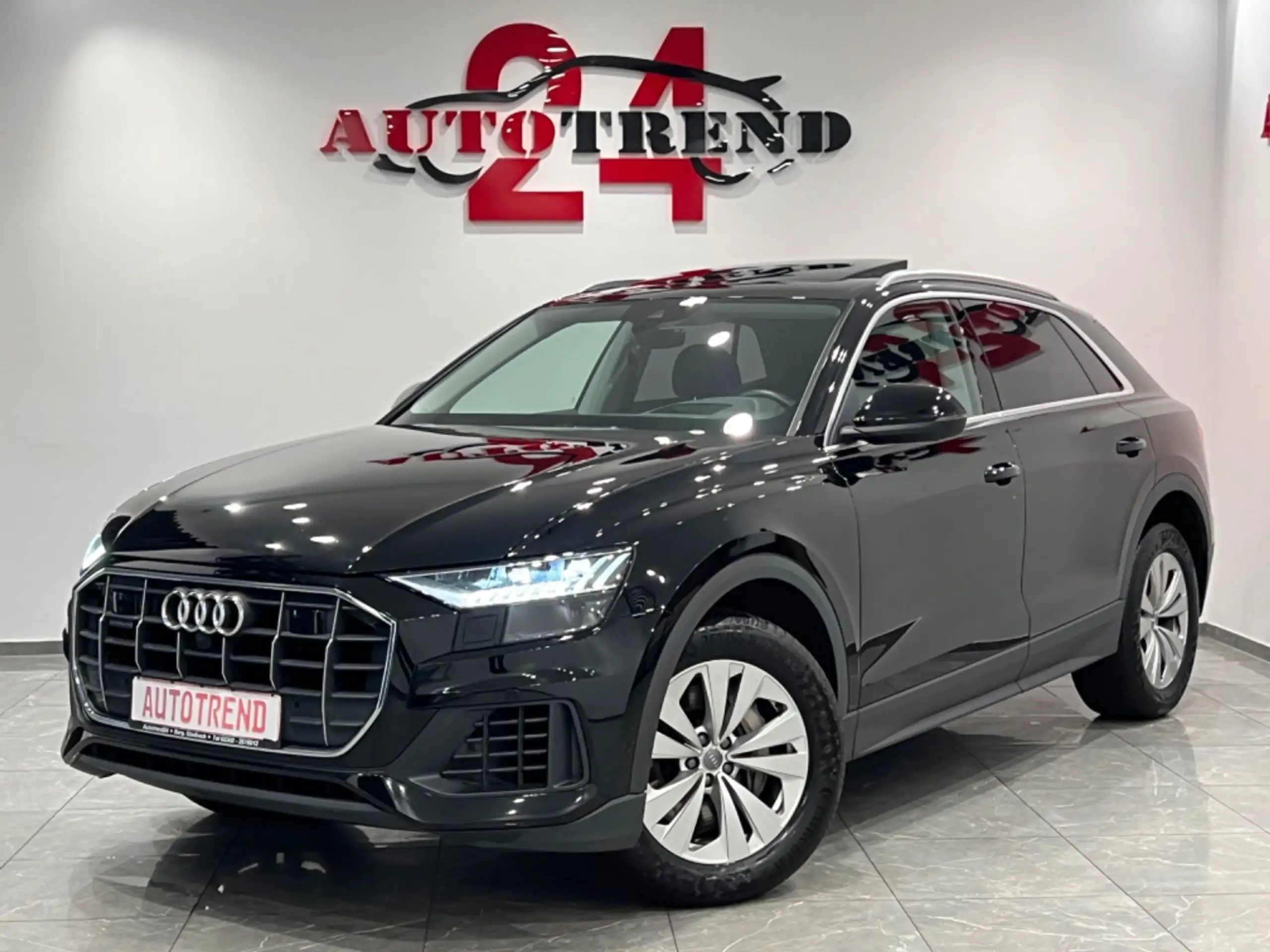 Audi - Q8