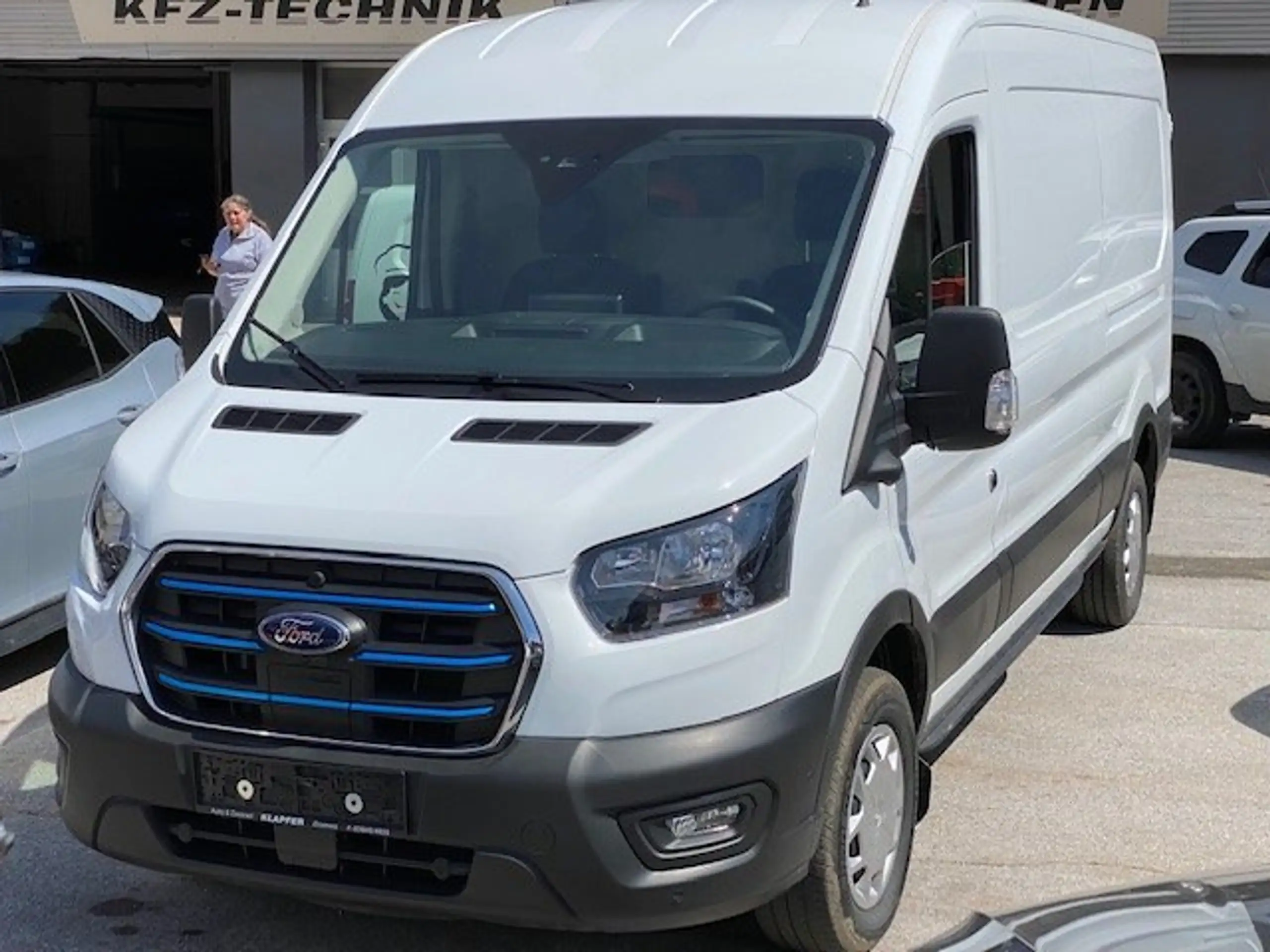 Ford - E-Transit