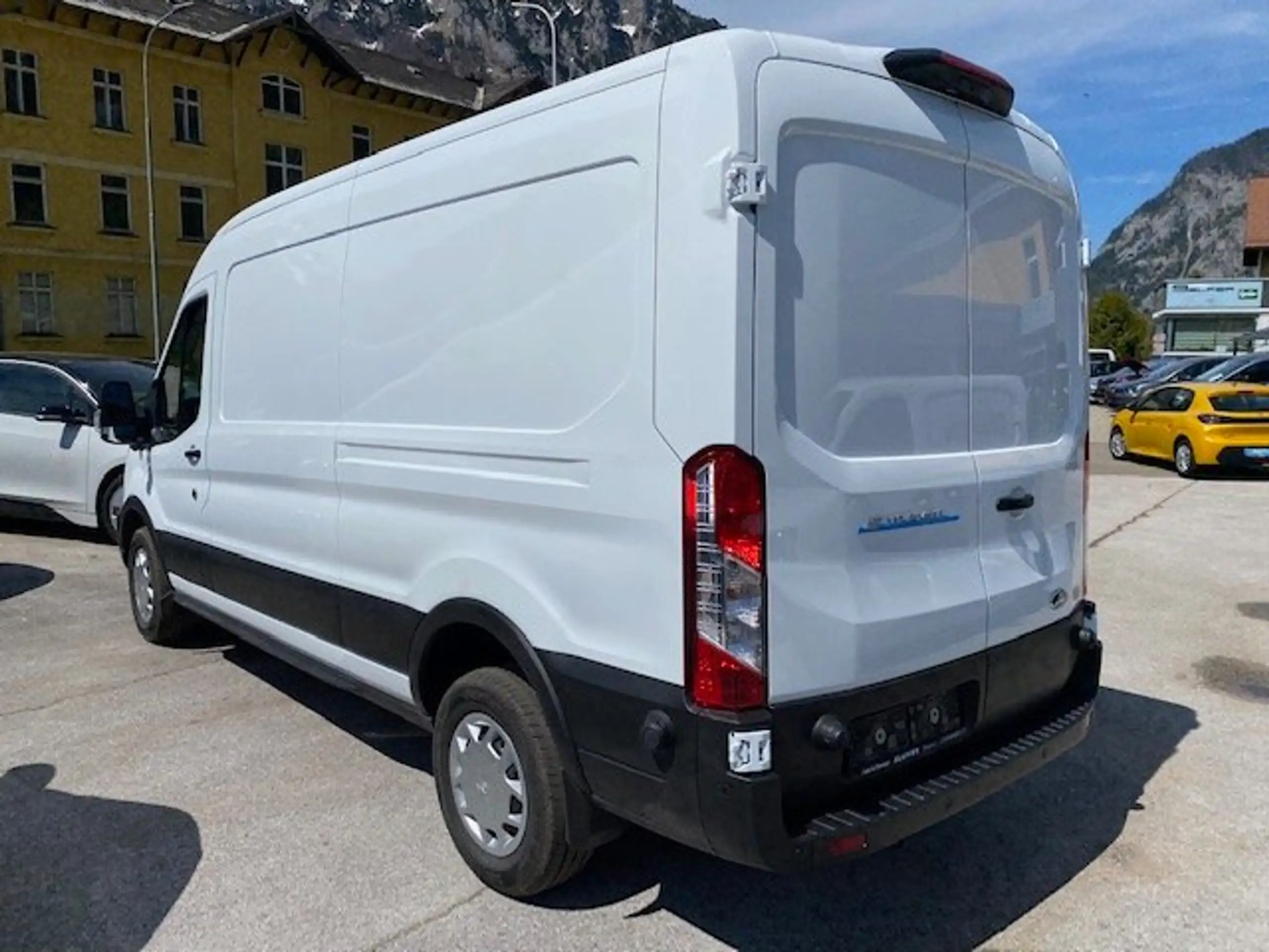 Ford - E-Transit