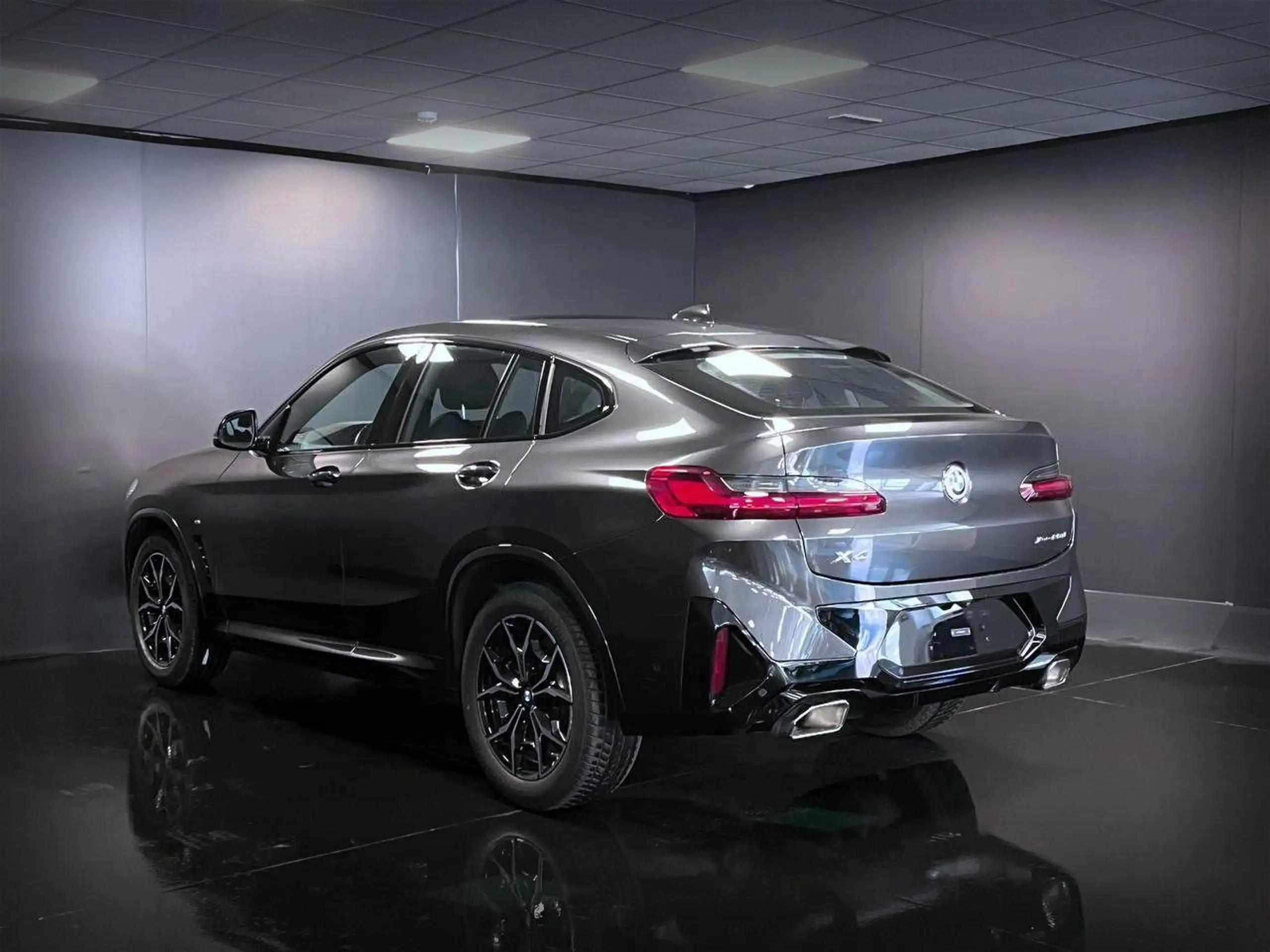 BMW - X4