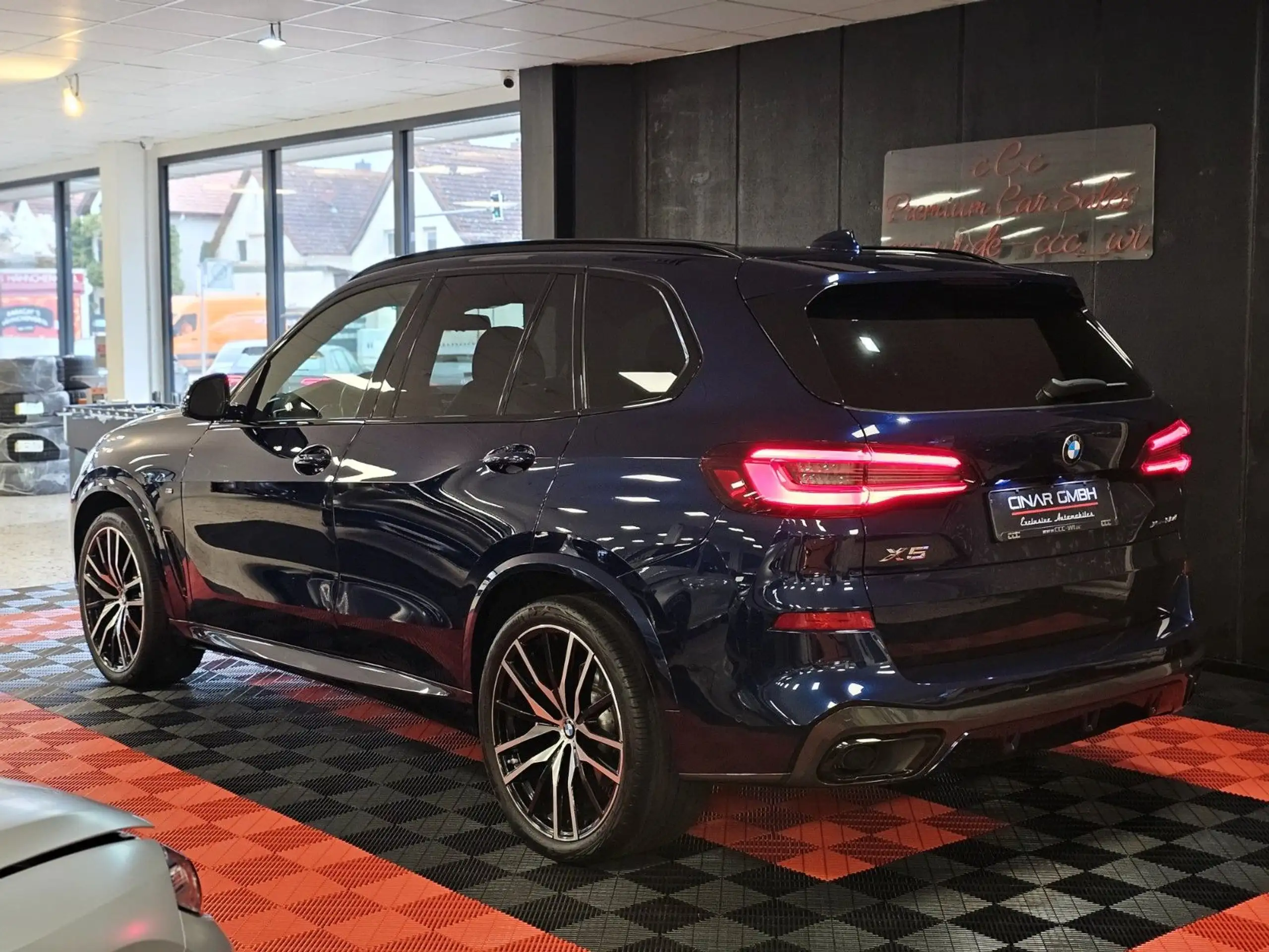 BMW - X5