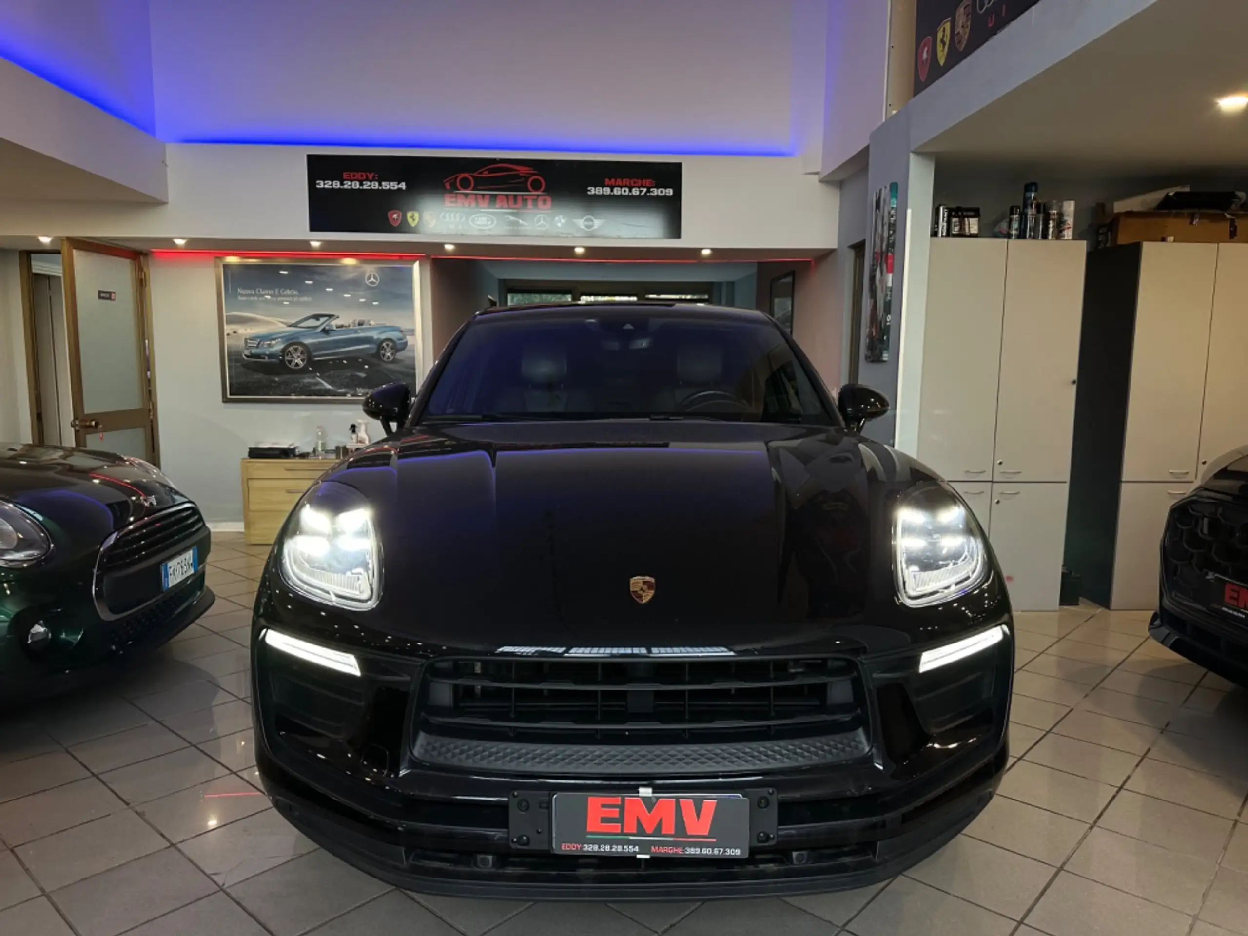 Porsche - Macan