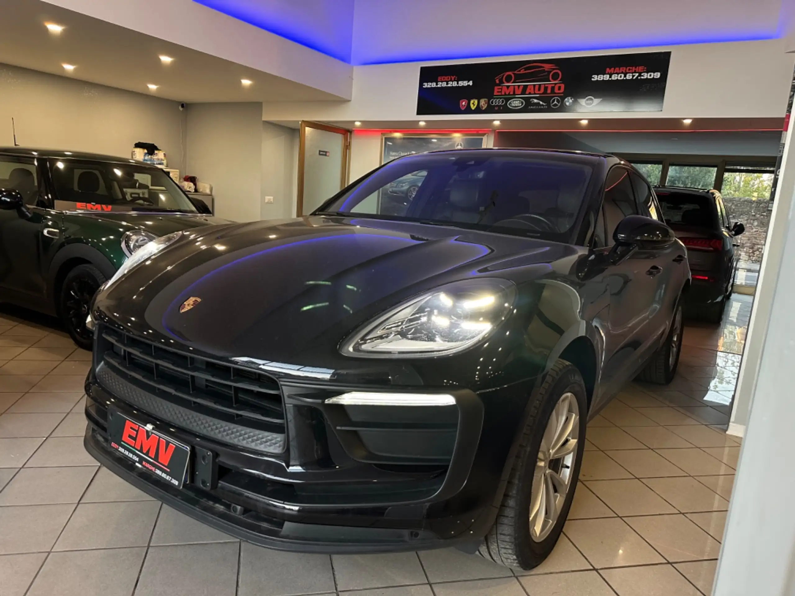 Porsche - Macan