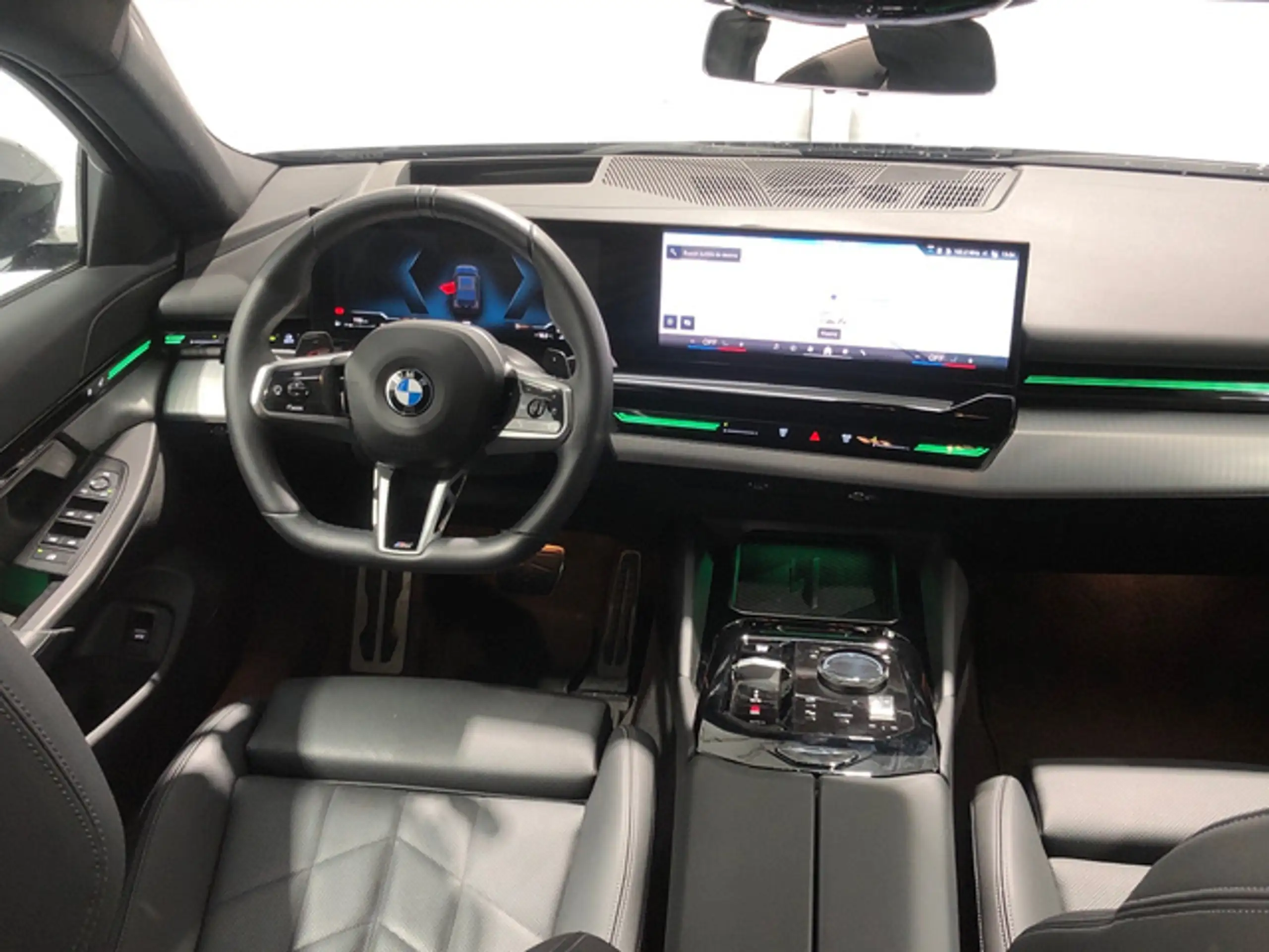 BMW - 520