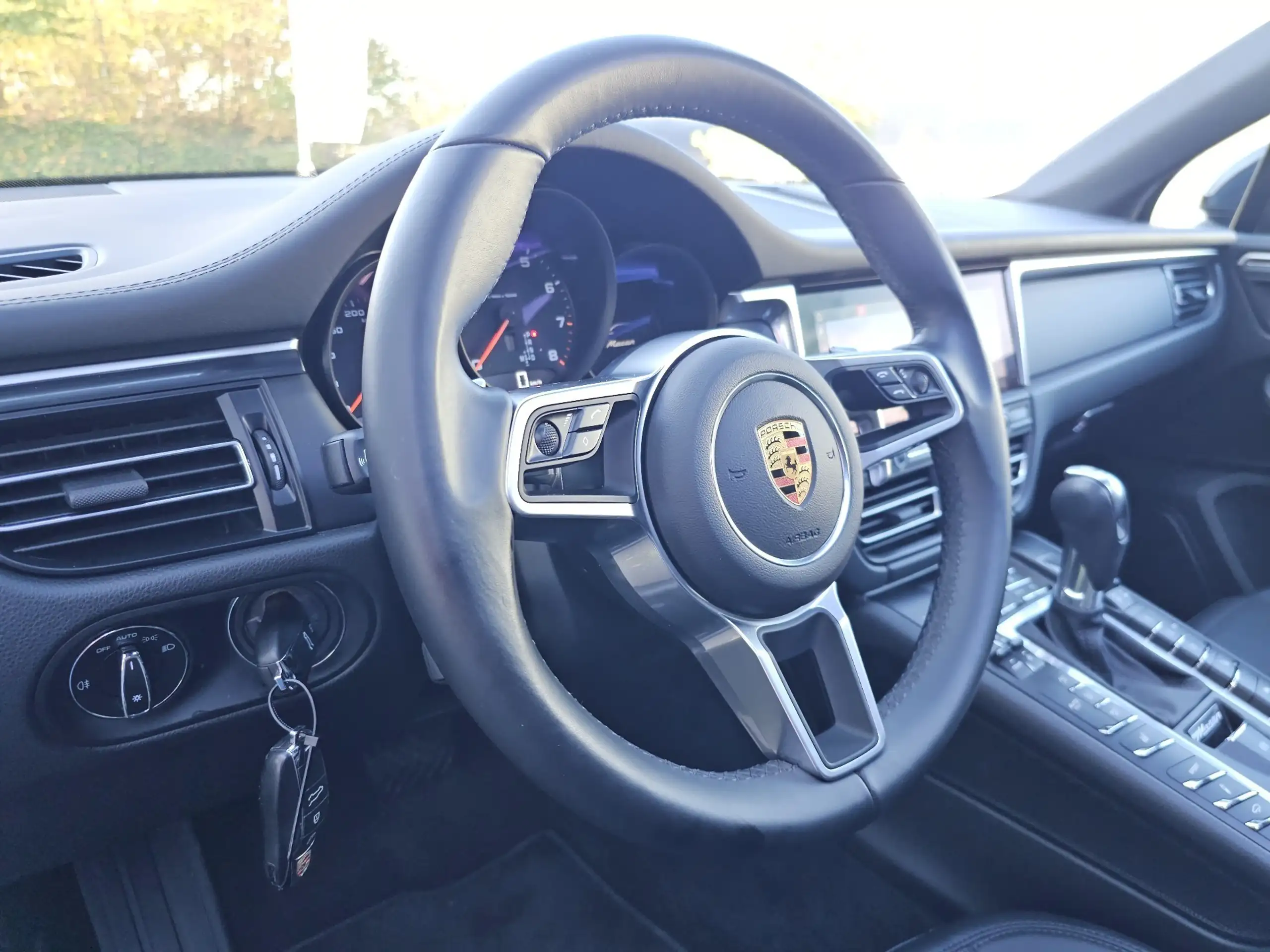 Porsche - Macan