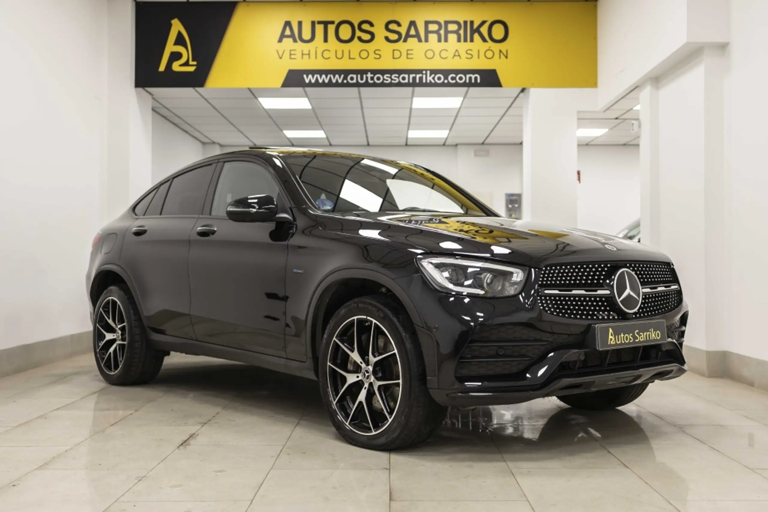 Mercedes-Benz GLC 300 2021