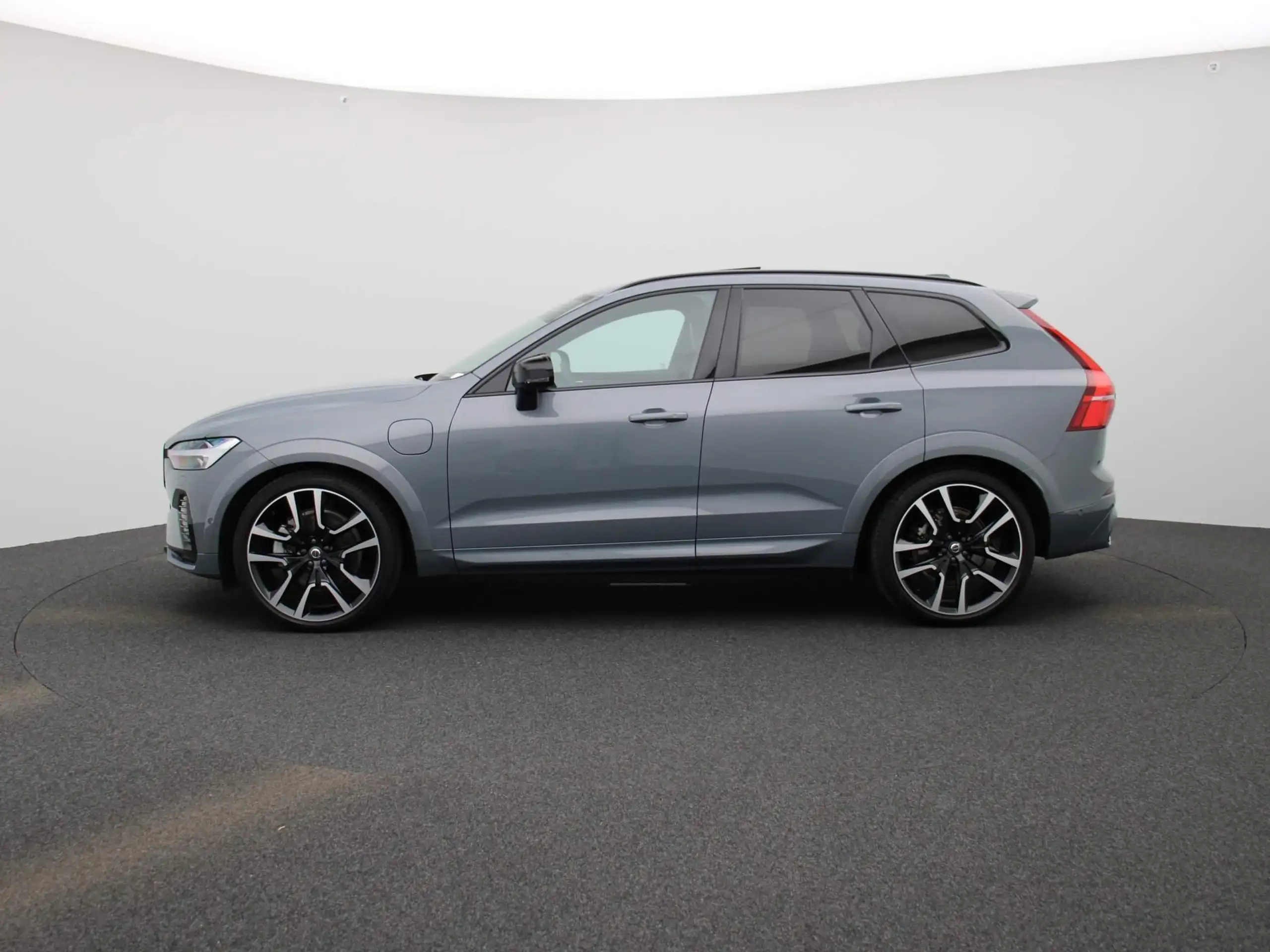 Volvo - XC60