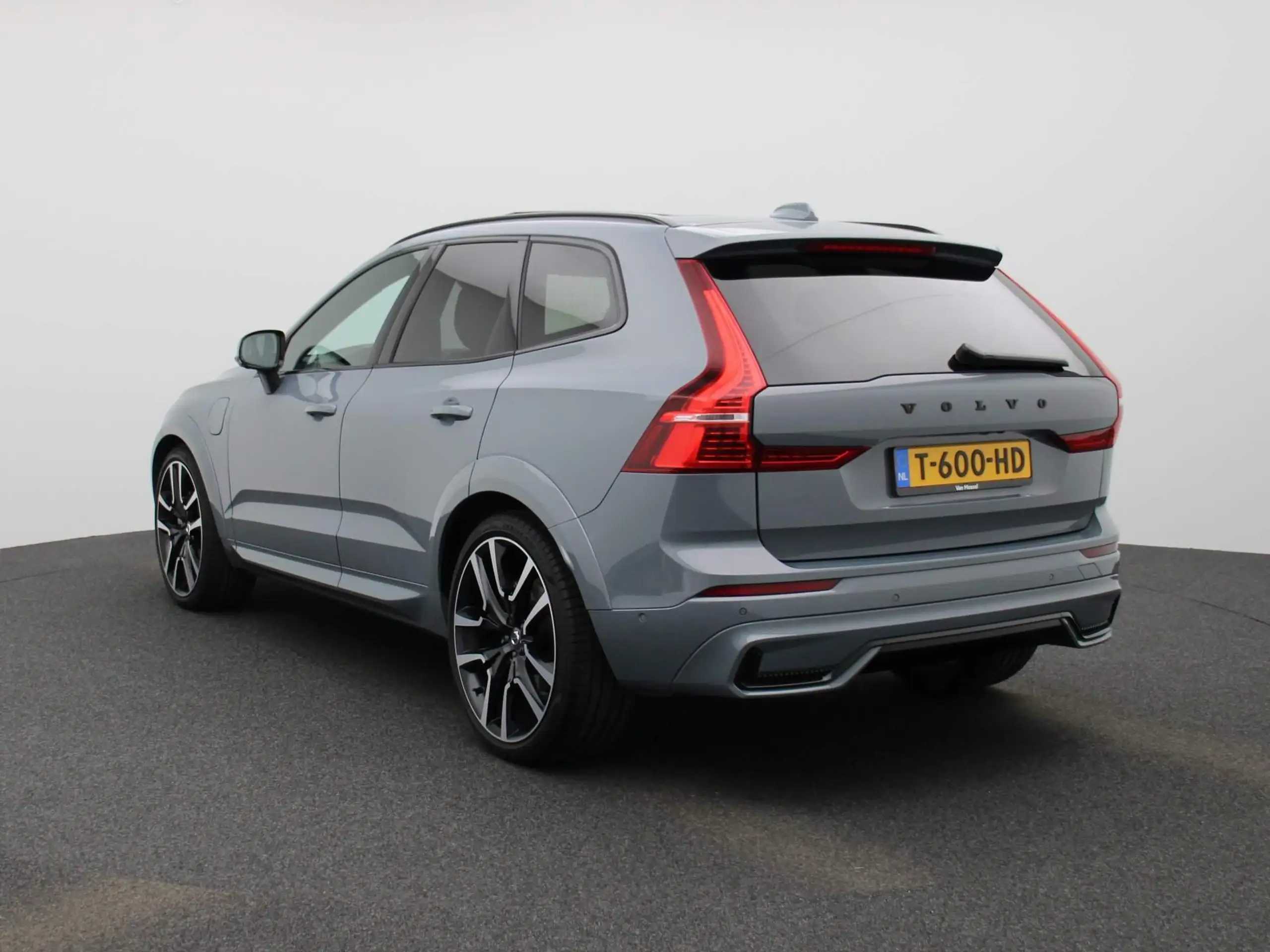 Volvo - XC60