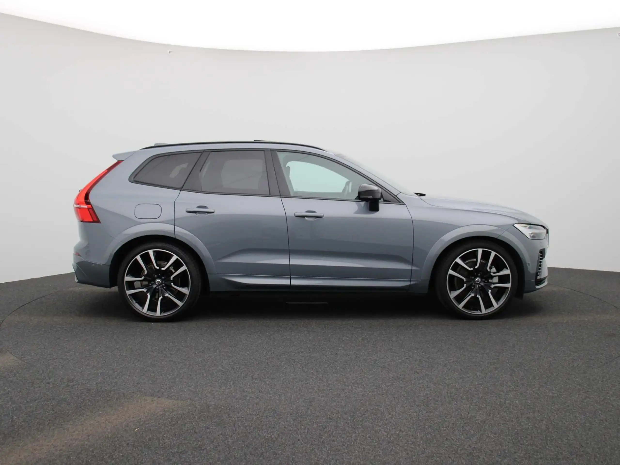 Volvo - XC60