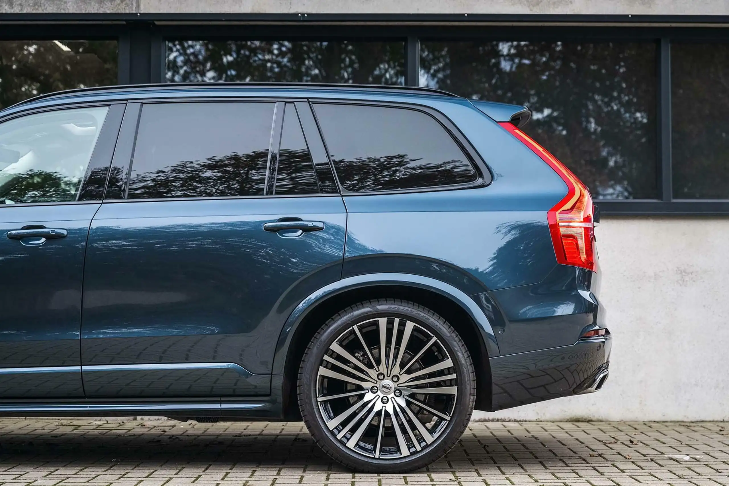 Volvo - XC90