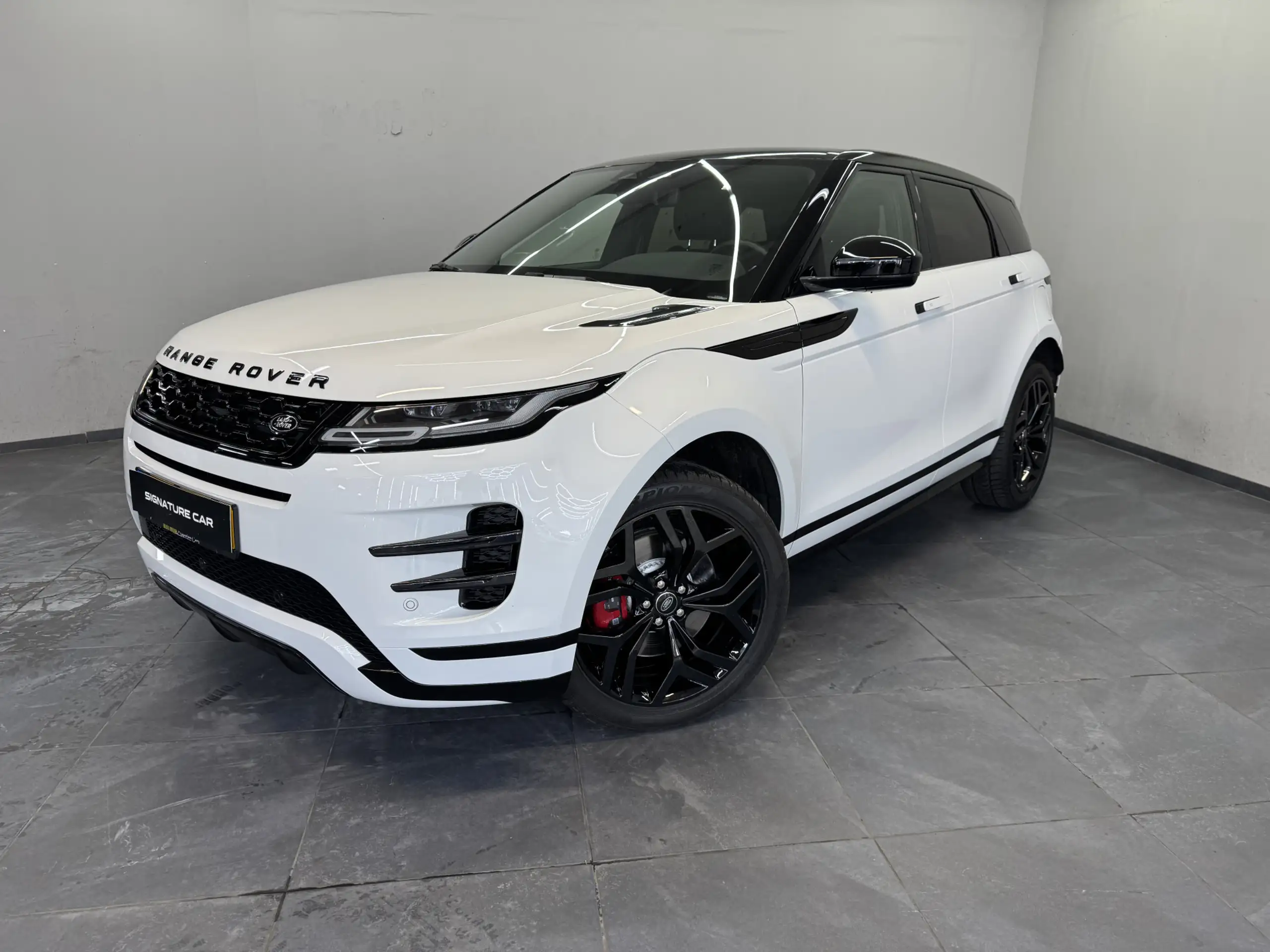 Land Rover - Range Rover Evoque