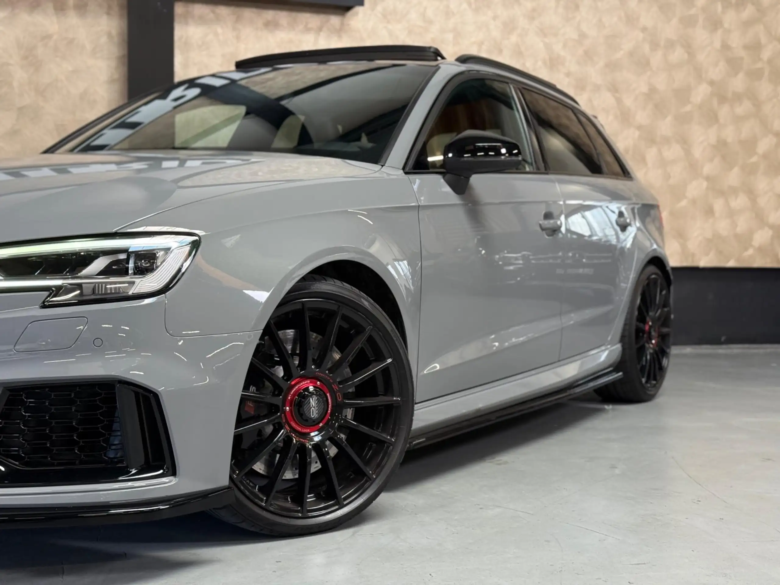 Audi - RS3