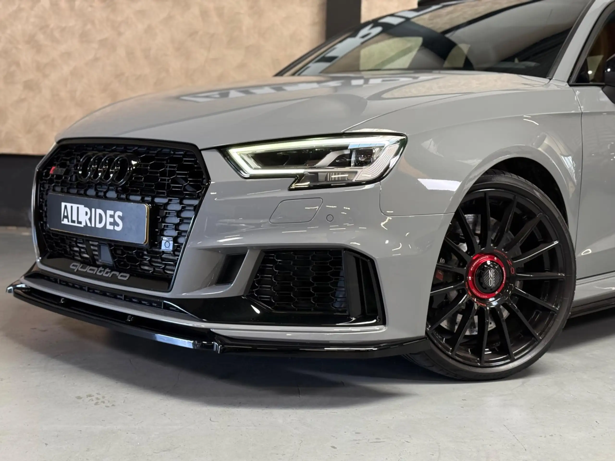 Audi - RS3