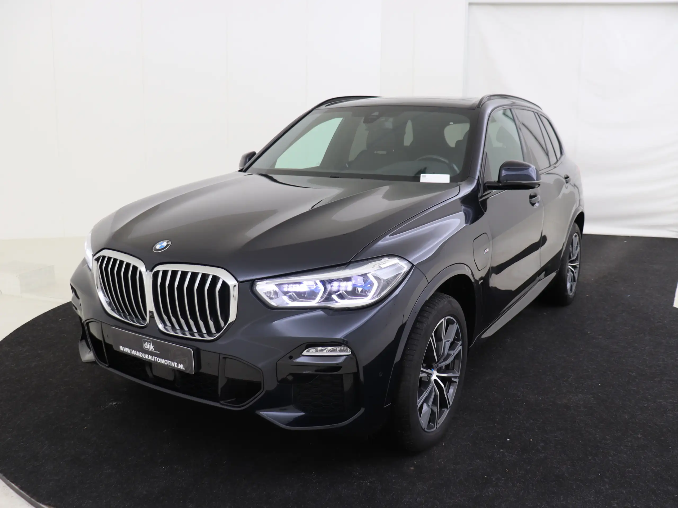 BMW - X5