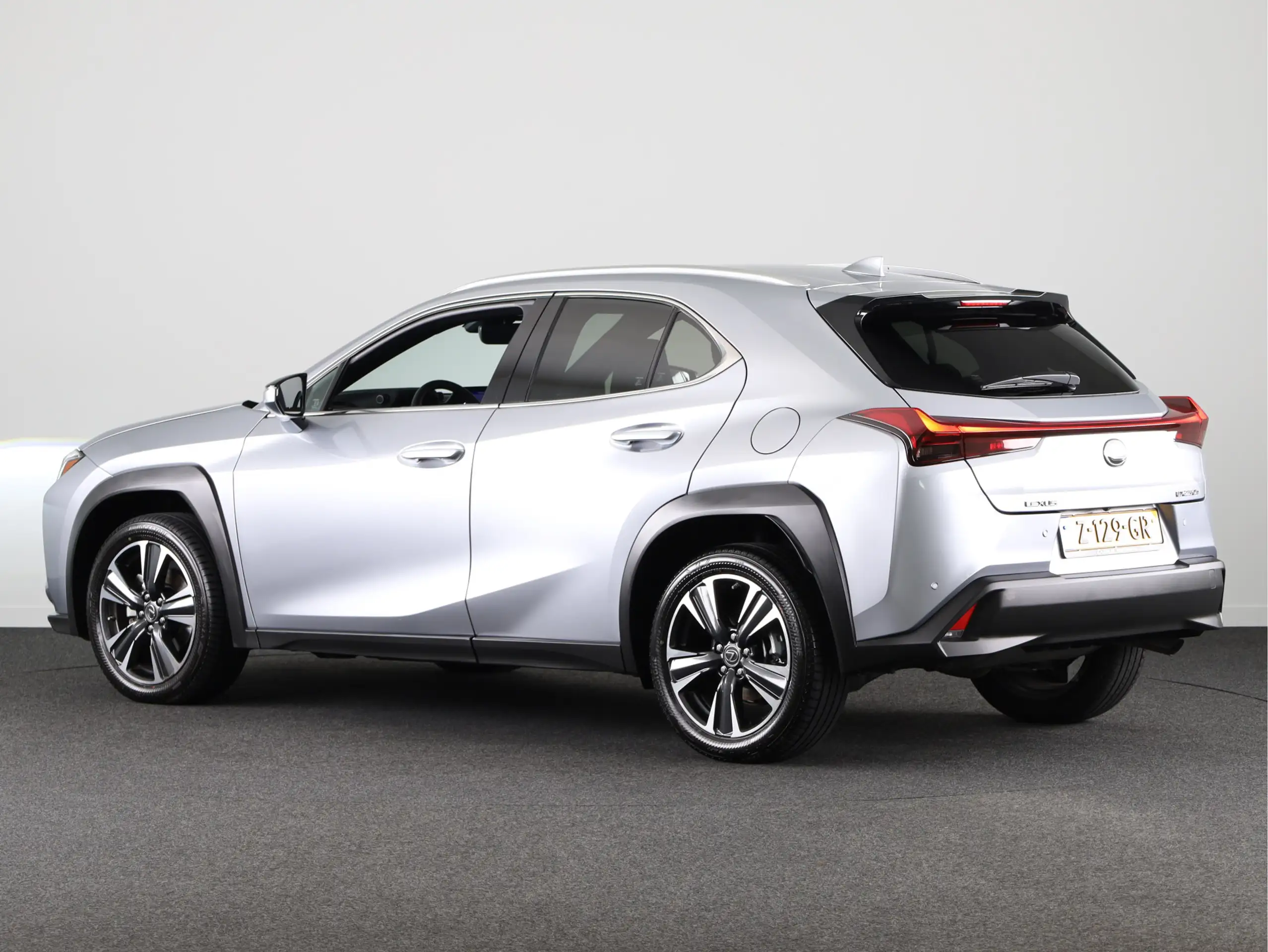 Lexus - UX 250h