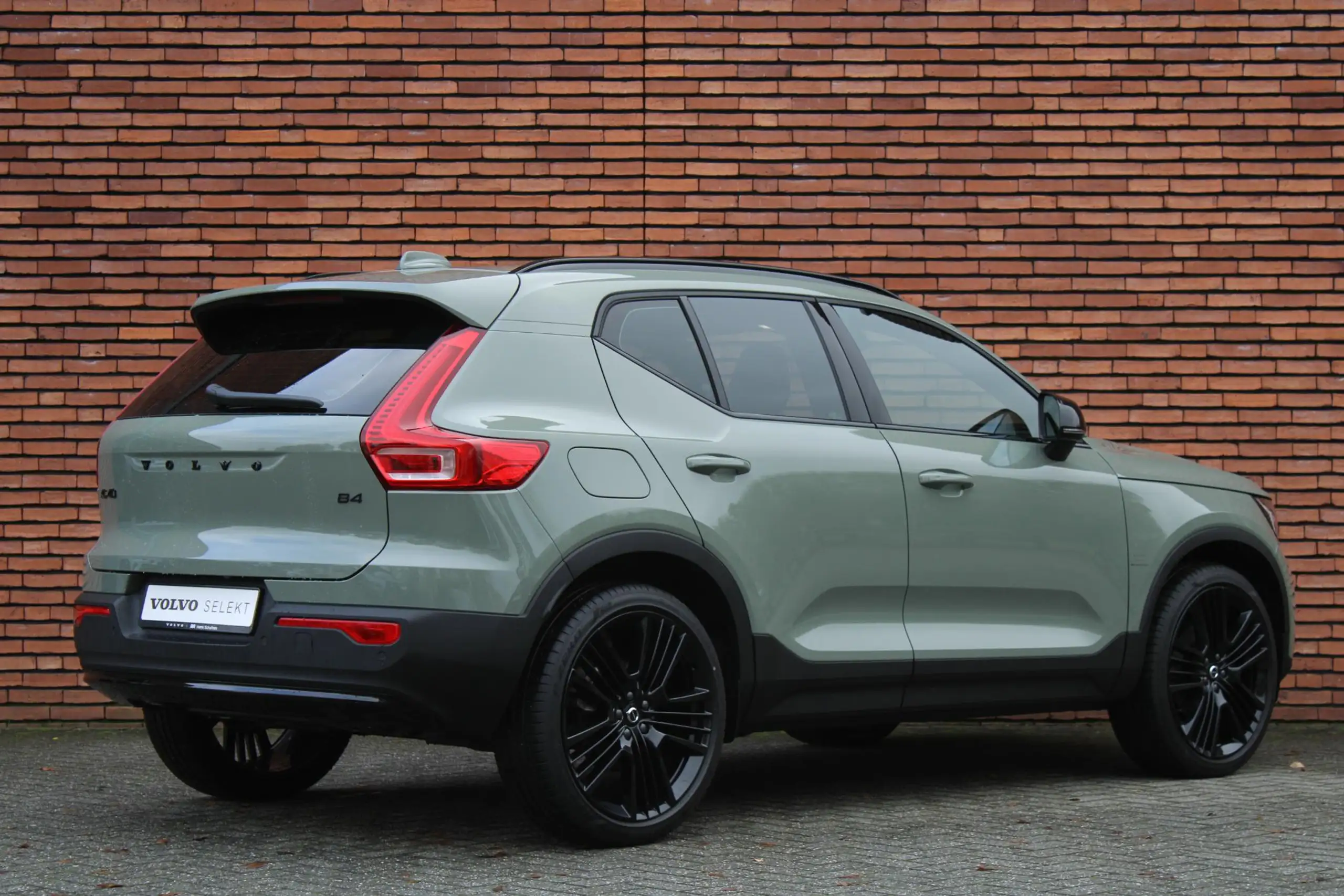 Volvo - XC40