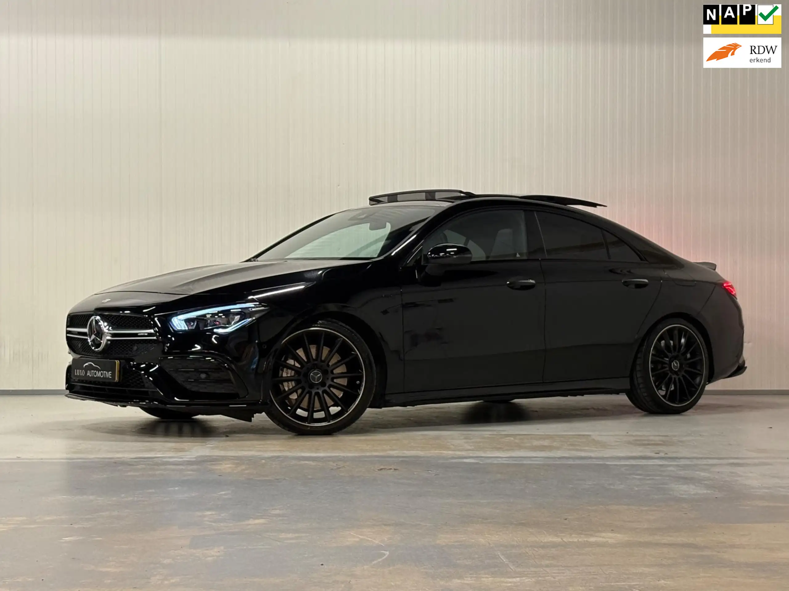 Mercedes-Benz - CLA 35 AMG