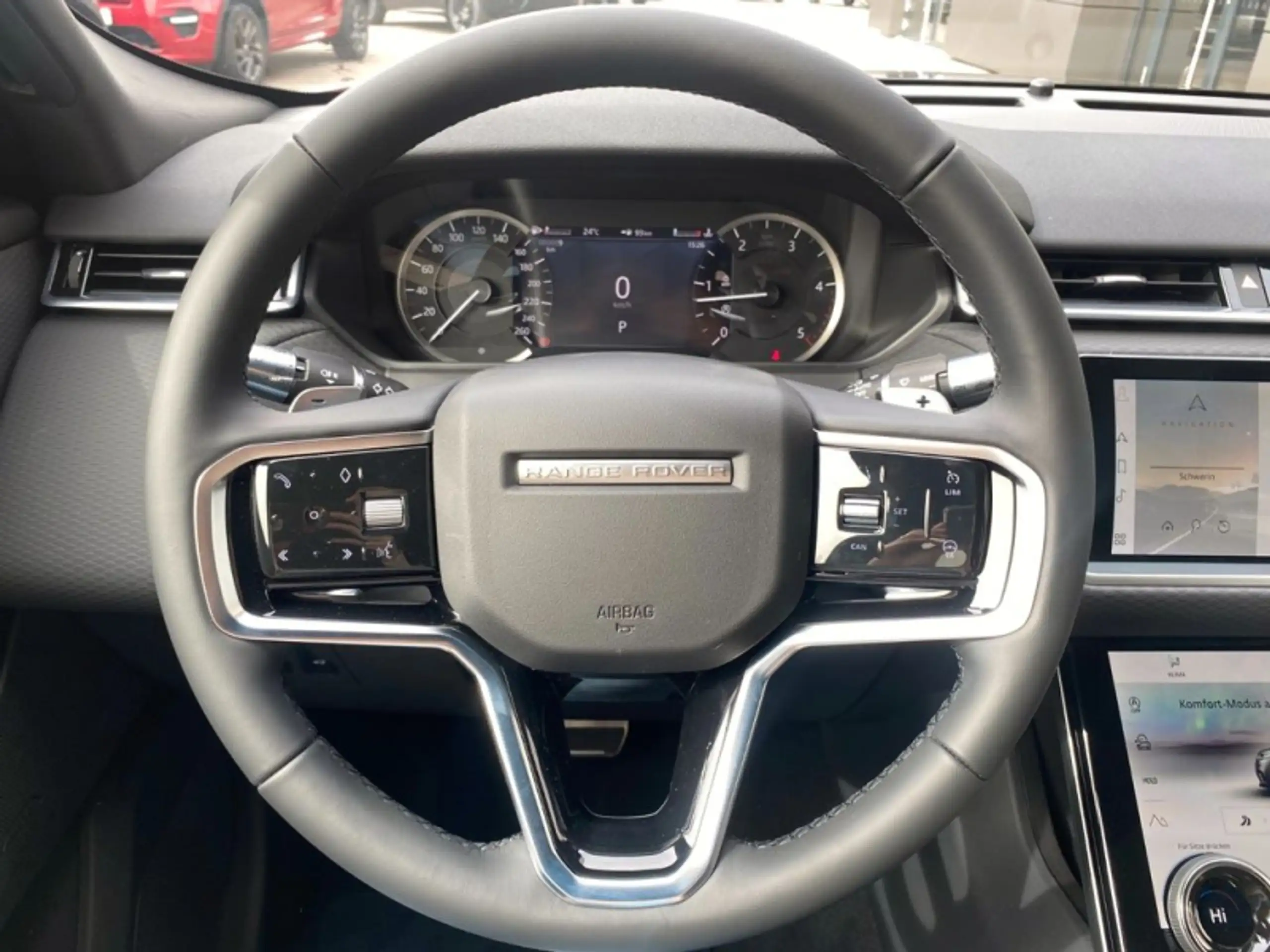 Land Rover - Range Rover Velar