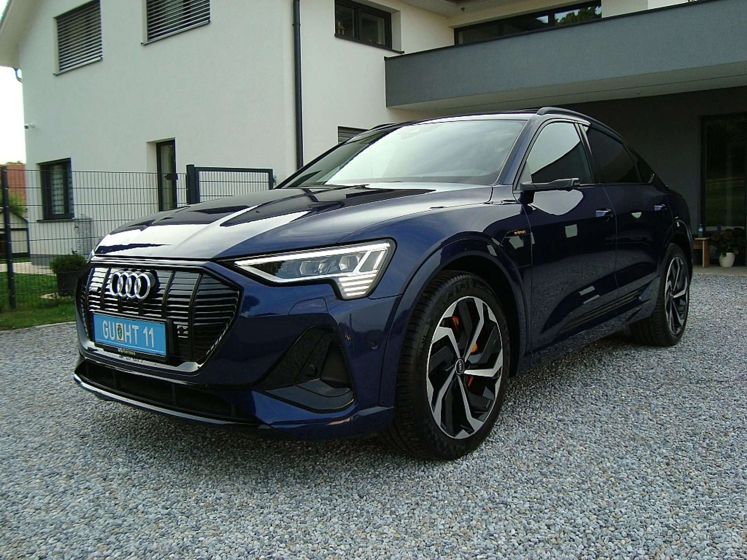 Audi e-tron 2021