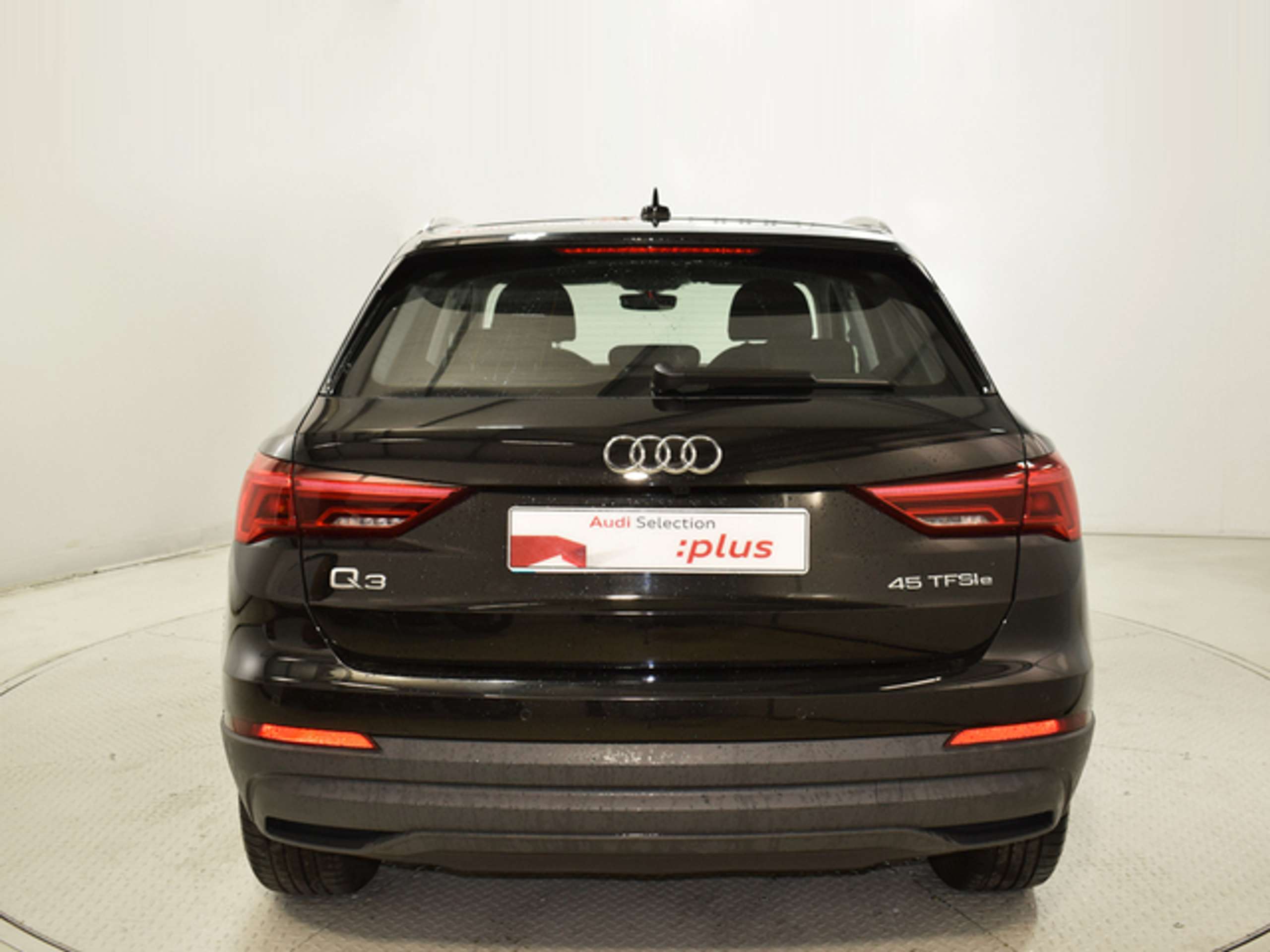 Audi - Q3