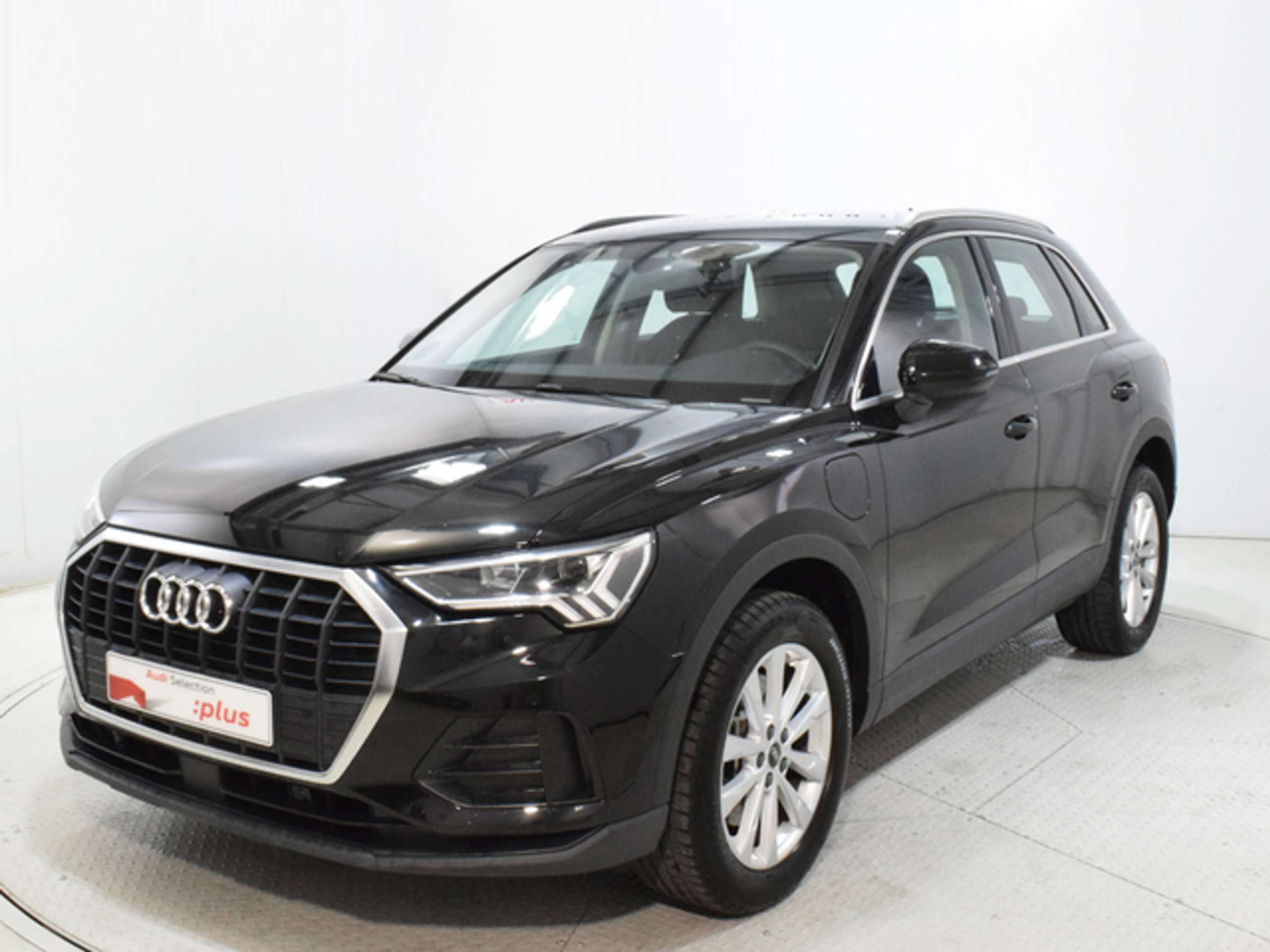 Audi - Q3