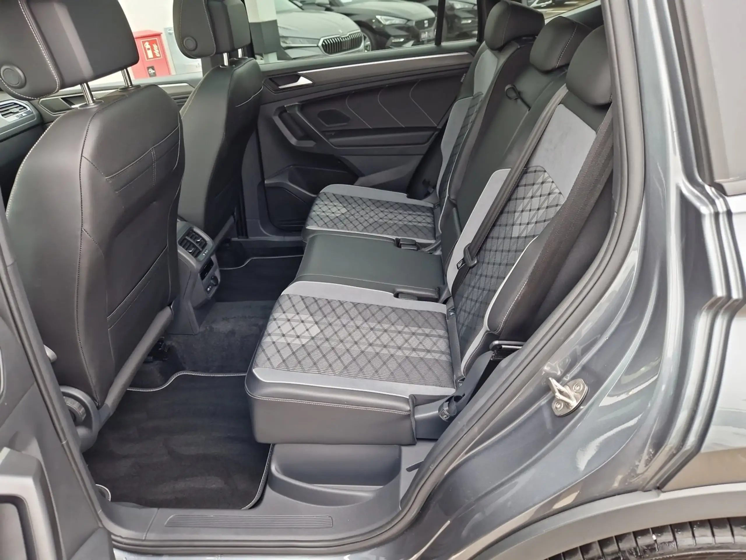 Volkswagen - Tiguan Allspace