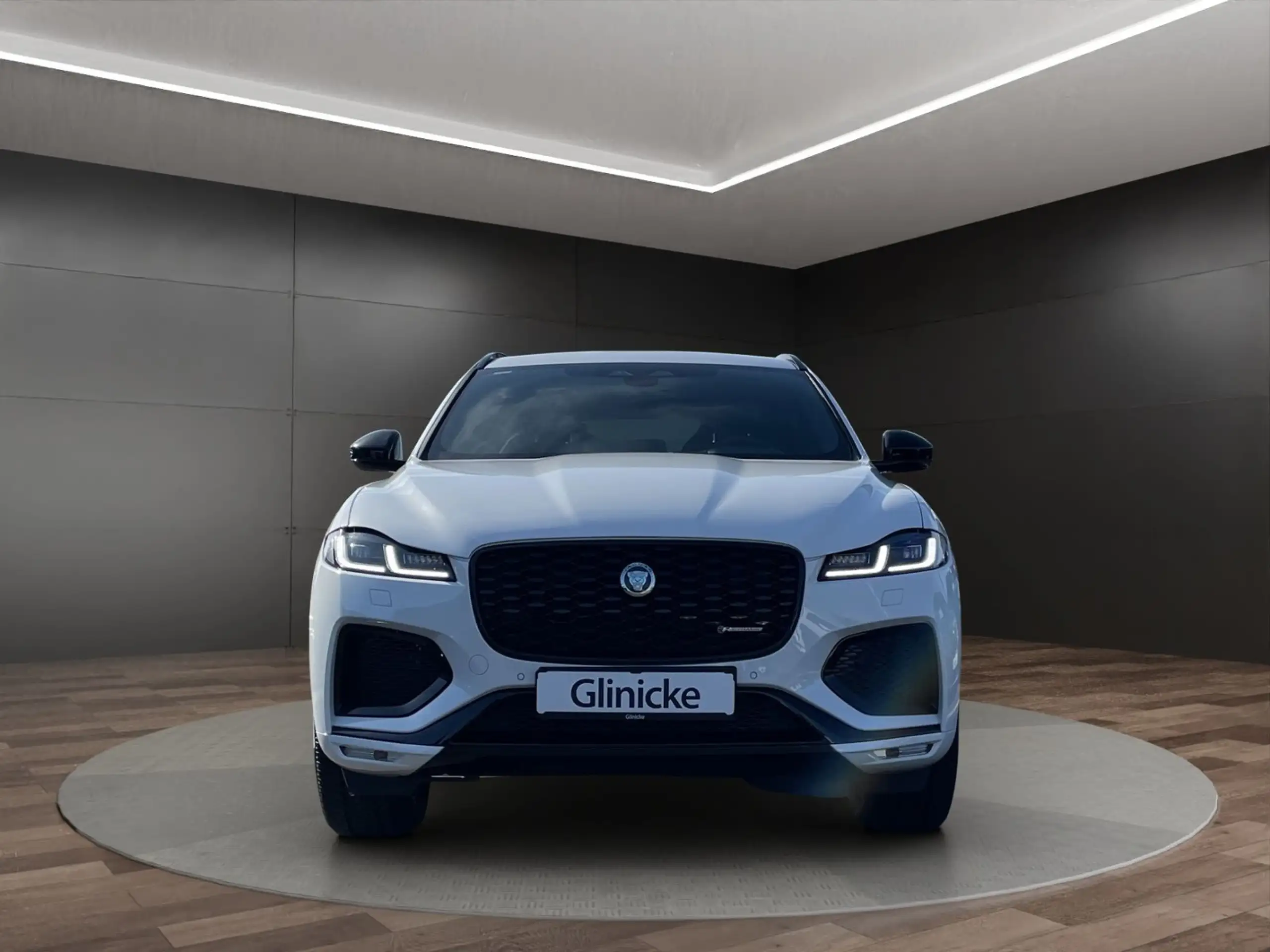 Jaguar - F-Pace