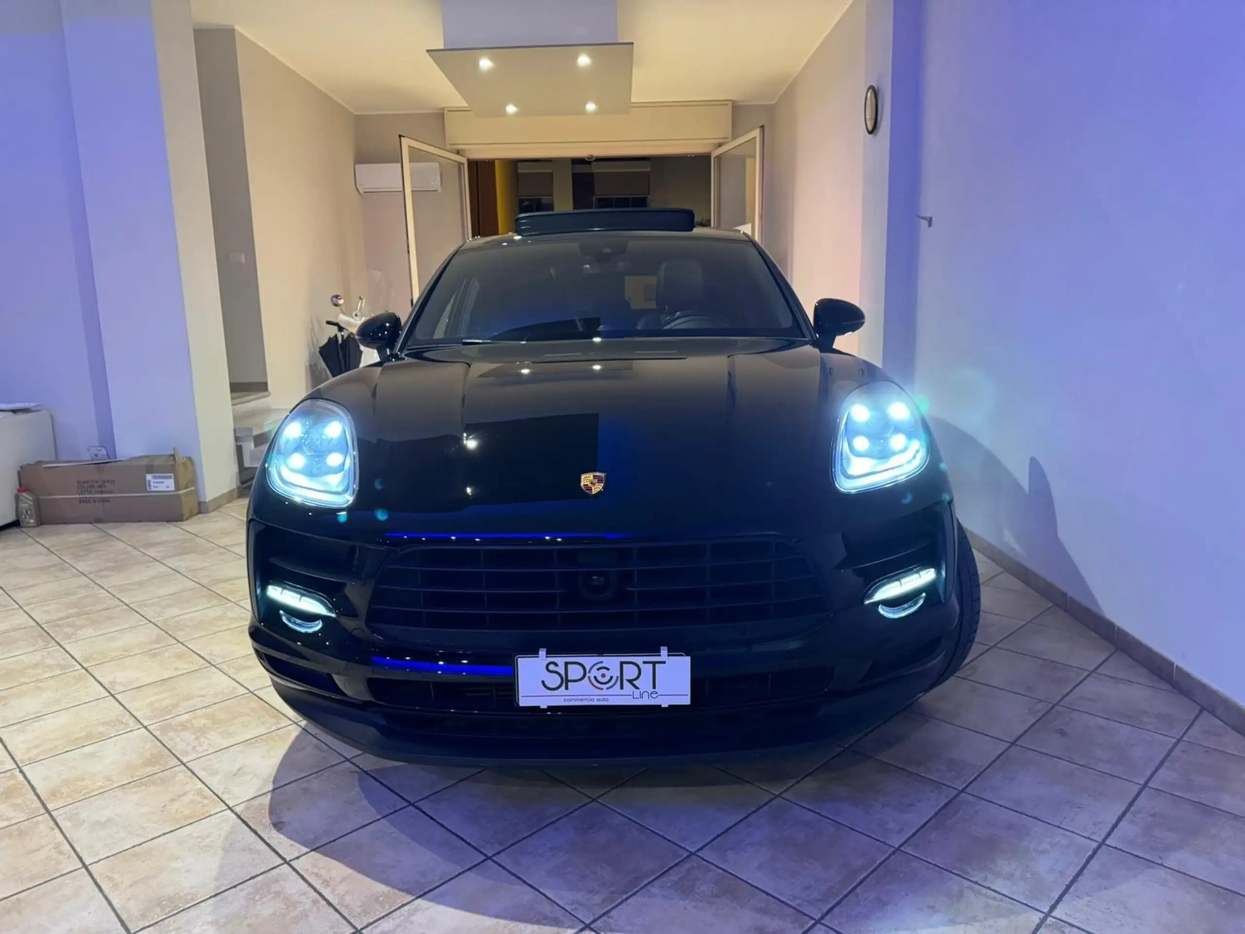 Porsche - Macan