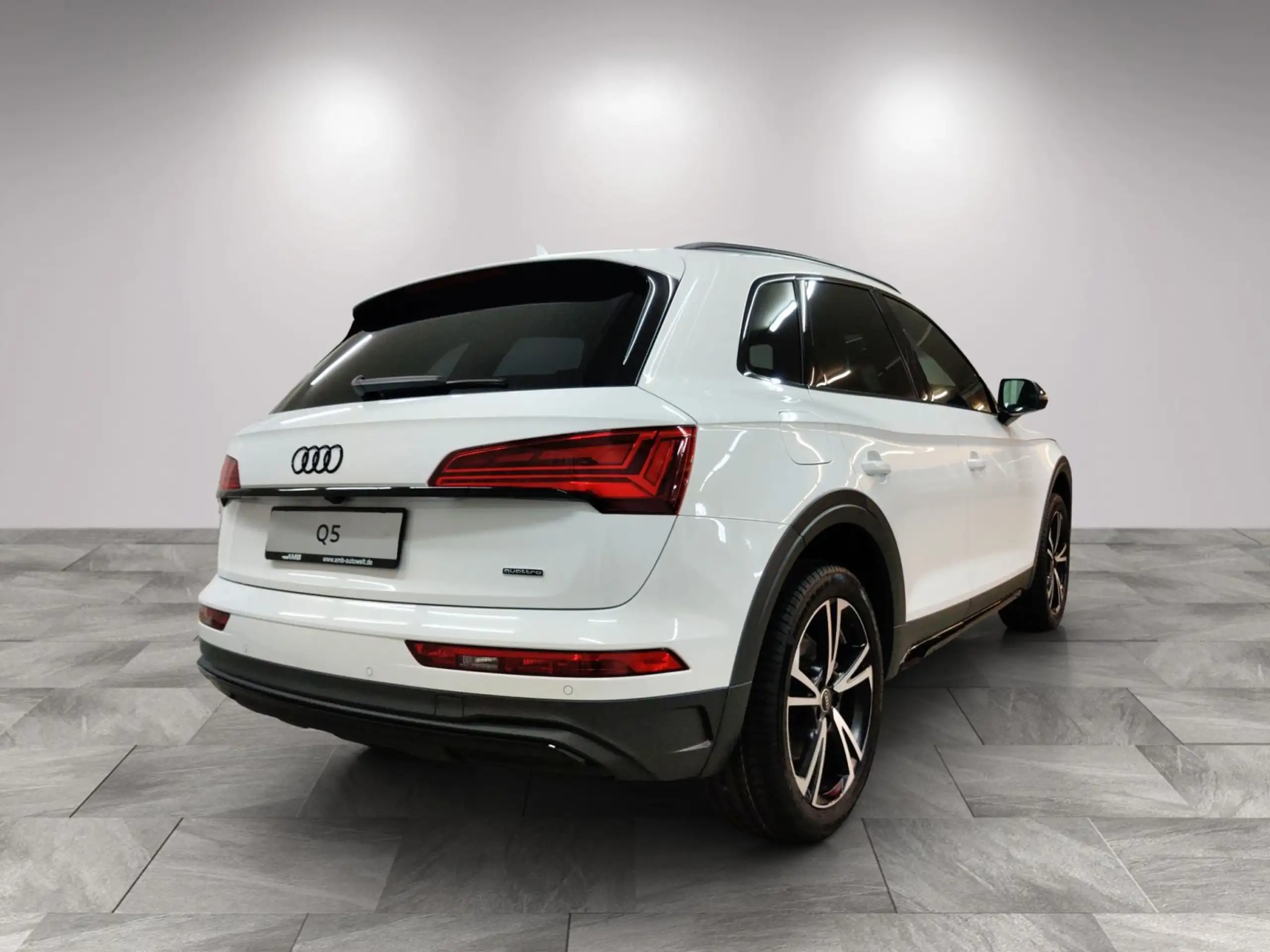 Audi - Q5