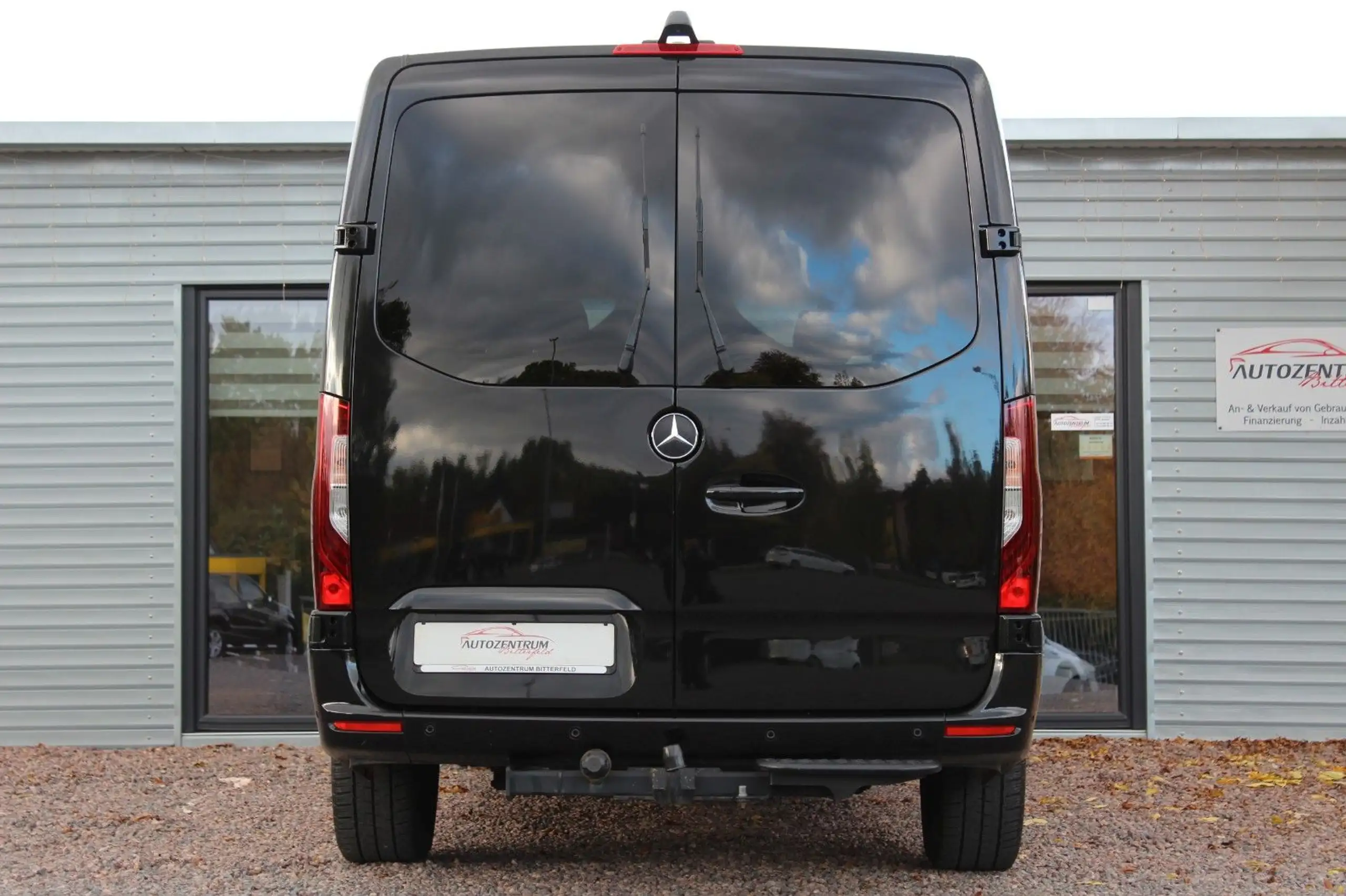 Mercedes-Benz - Sprinter