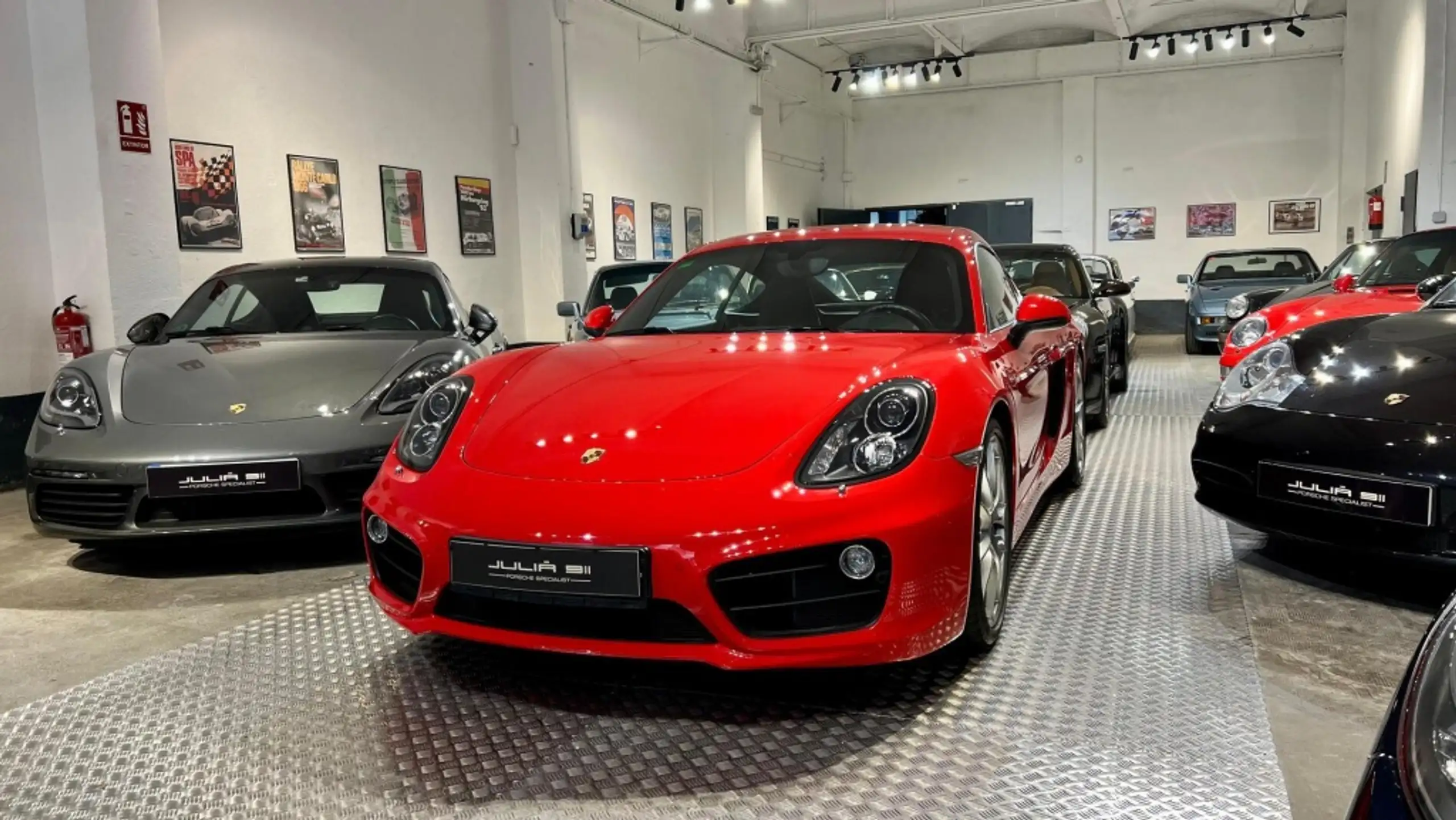 Porsche - Cayman