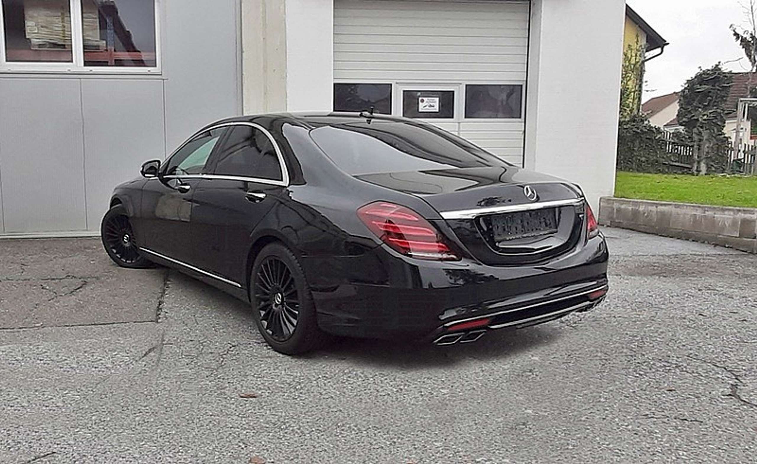 Mercedes-Benz - S 350