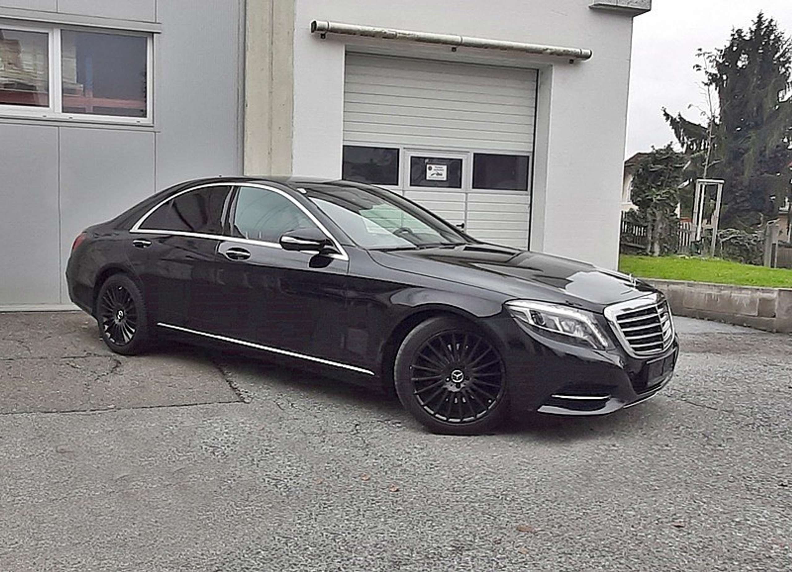 Mercedes-Benz - S 350