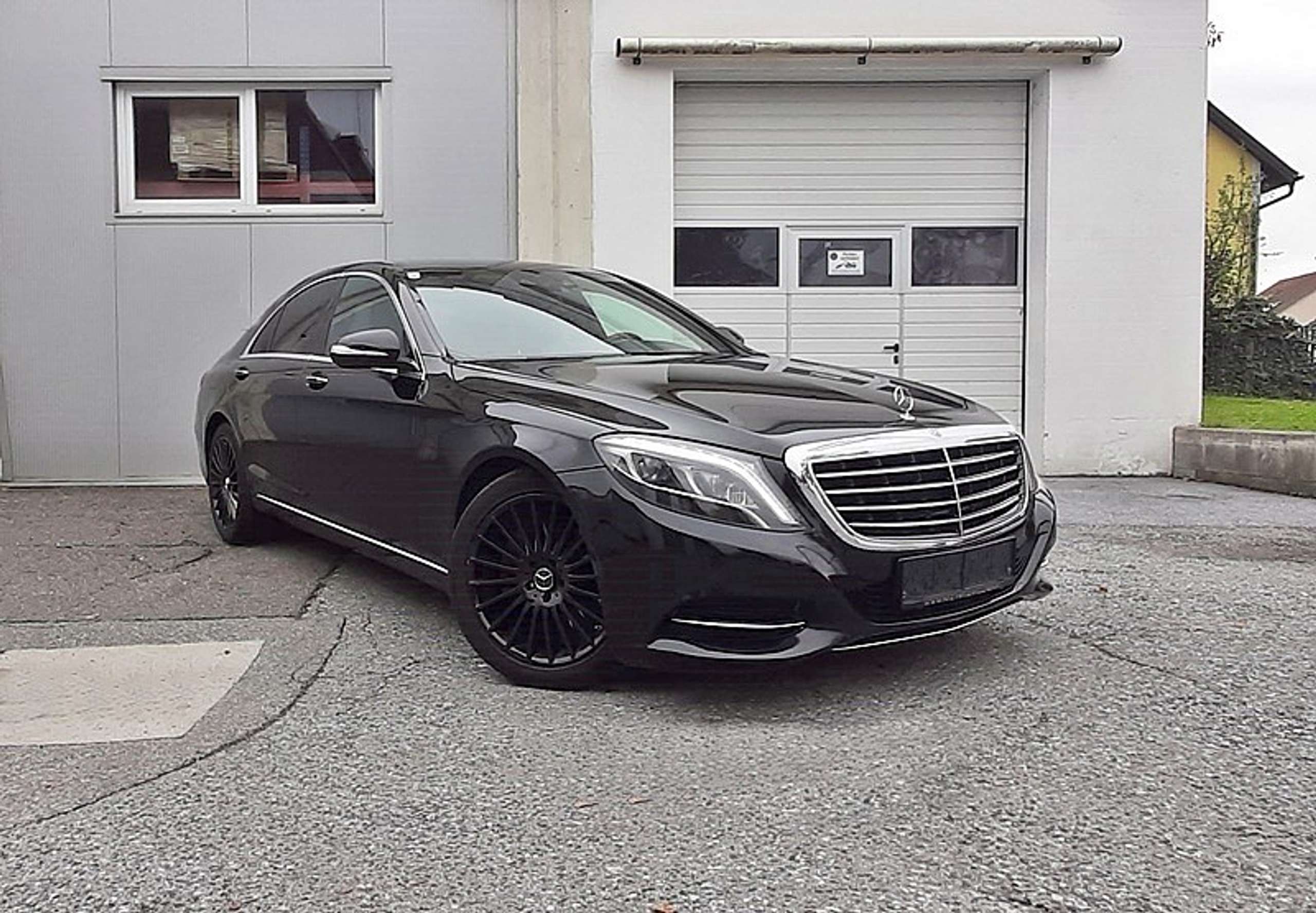 Mercedes-Benz - S 350