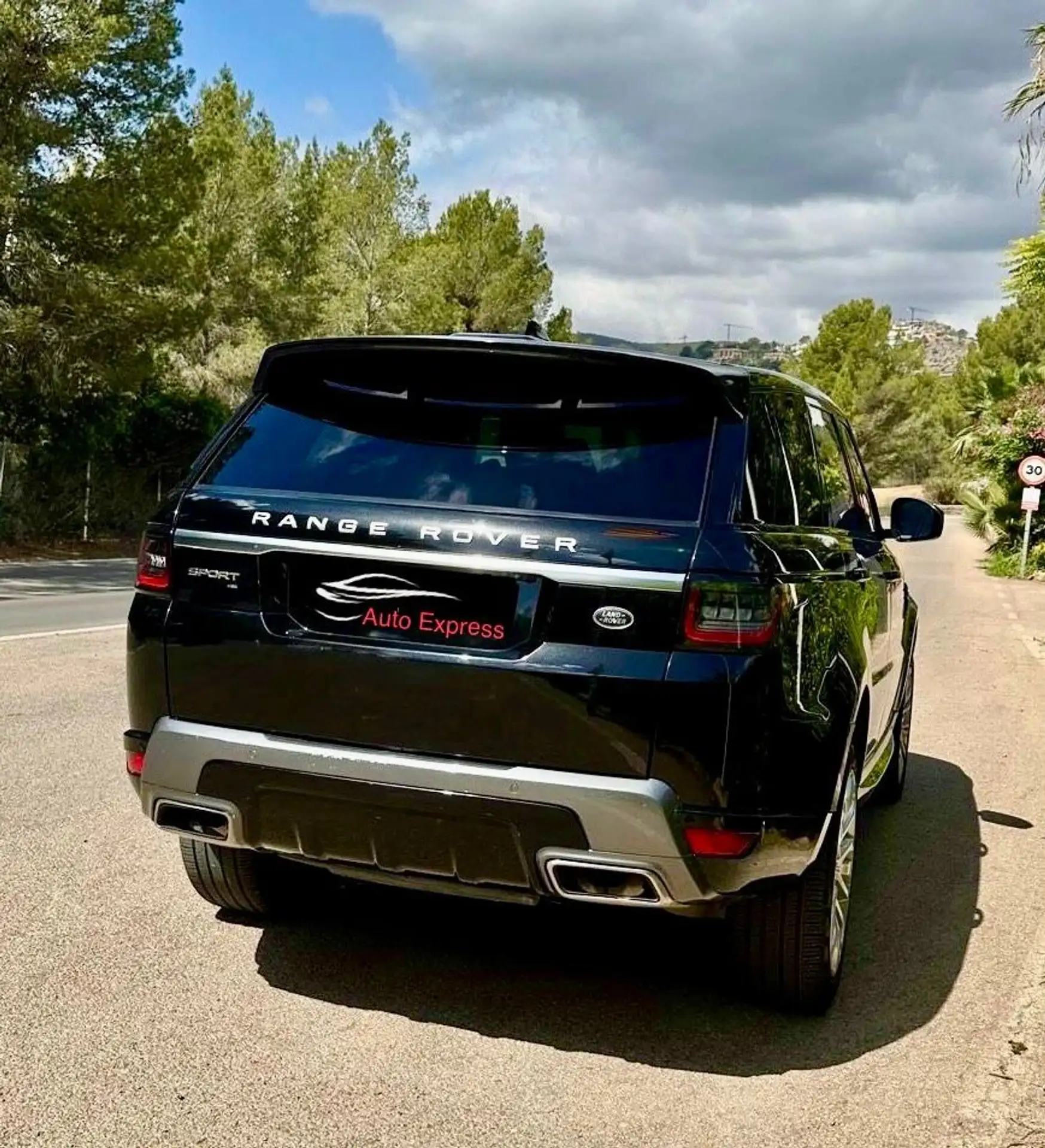 Land Rover - Range Rover Sport