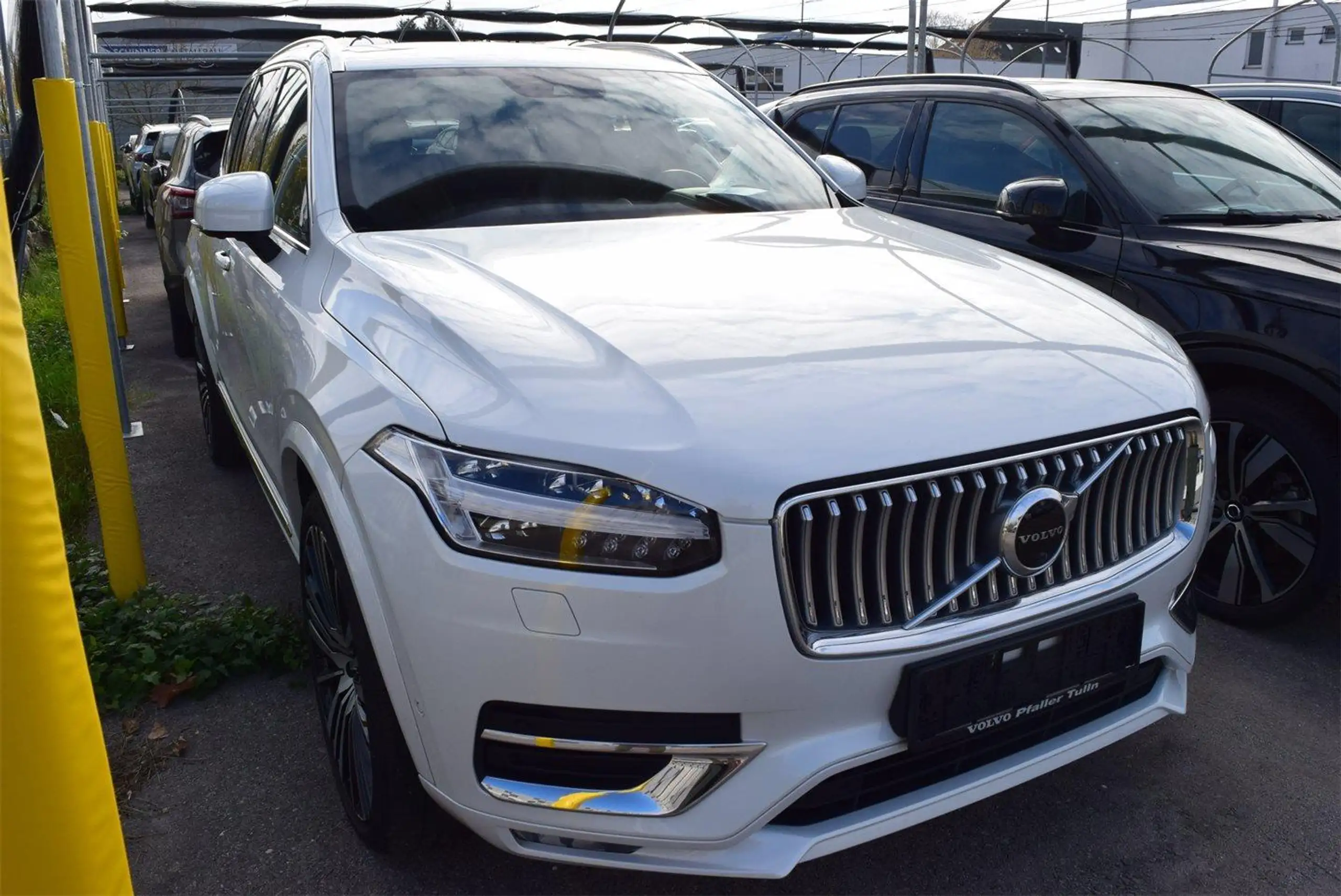 Volvo - XC90