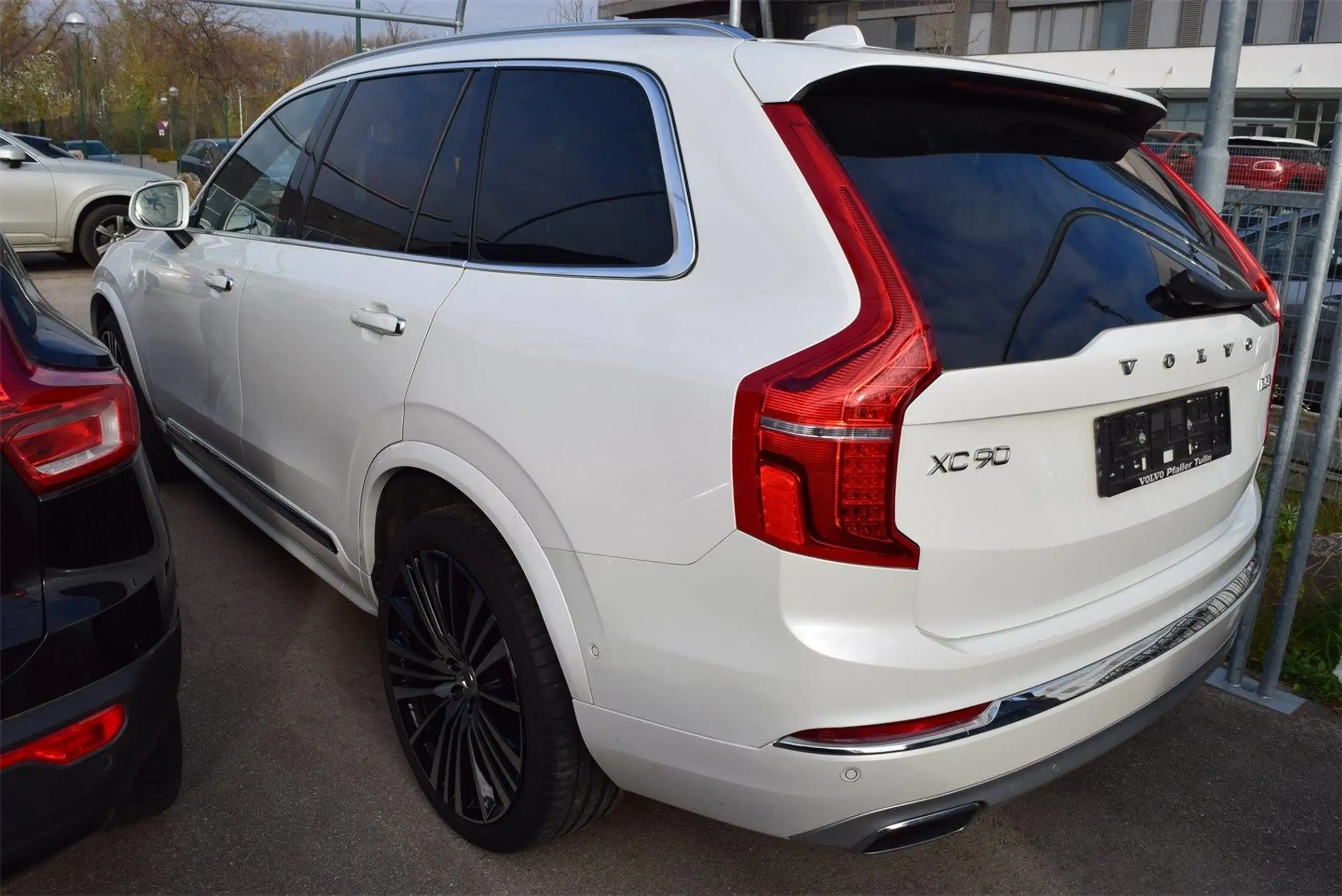 Volvo - XC90