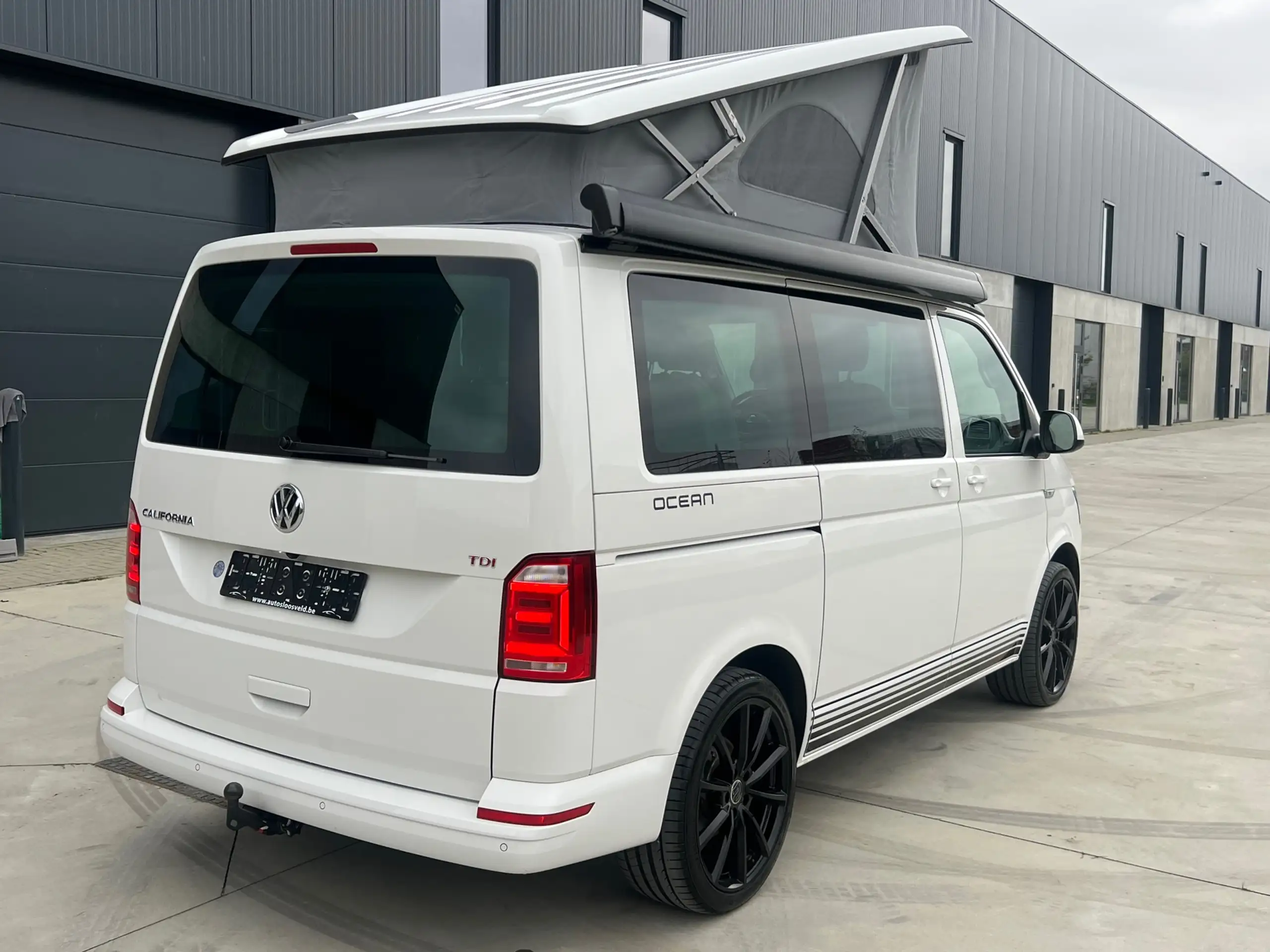 Volkswagen - T6 California