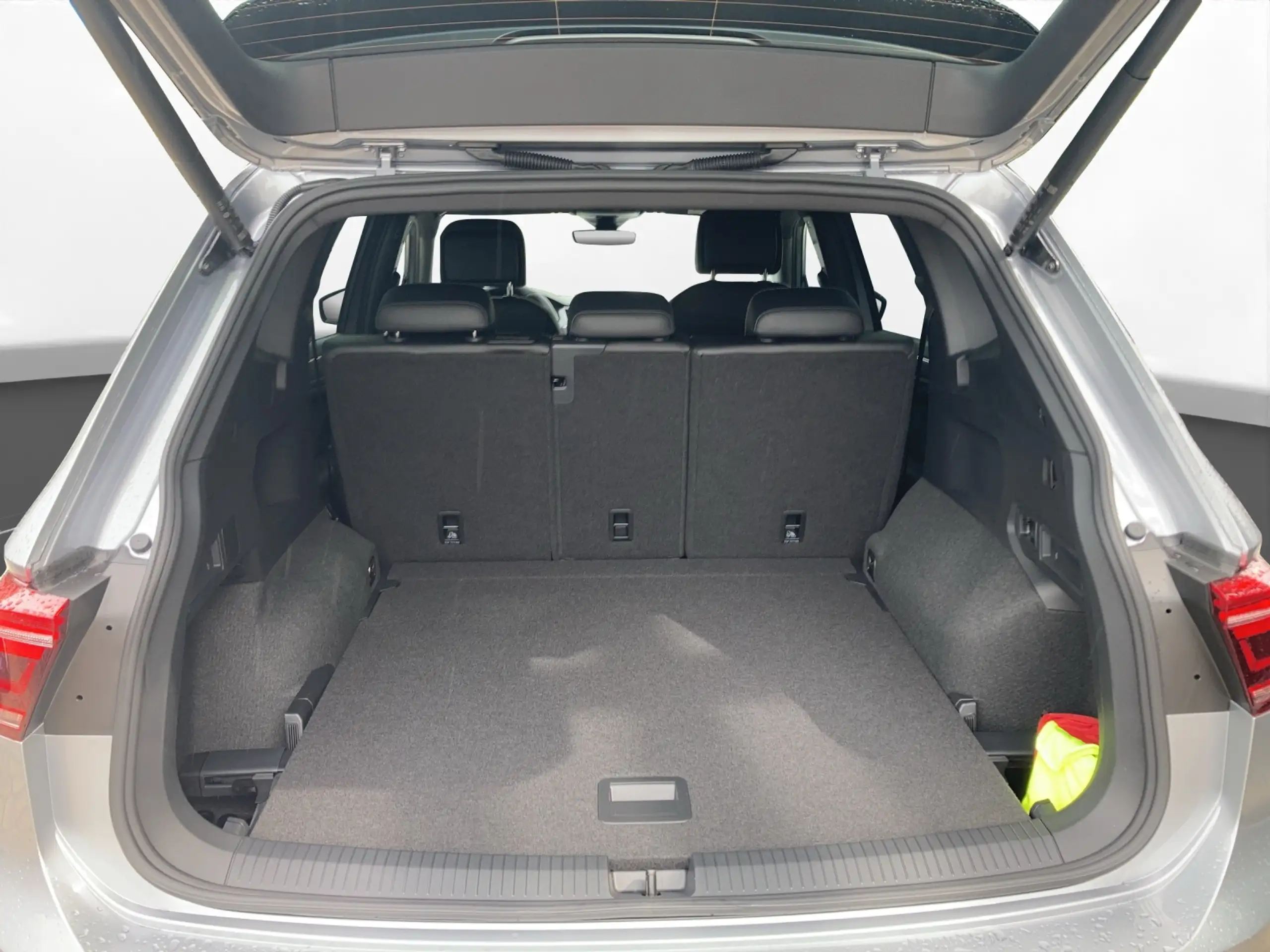 Volkswagen - Tiguan Allspace