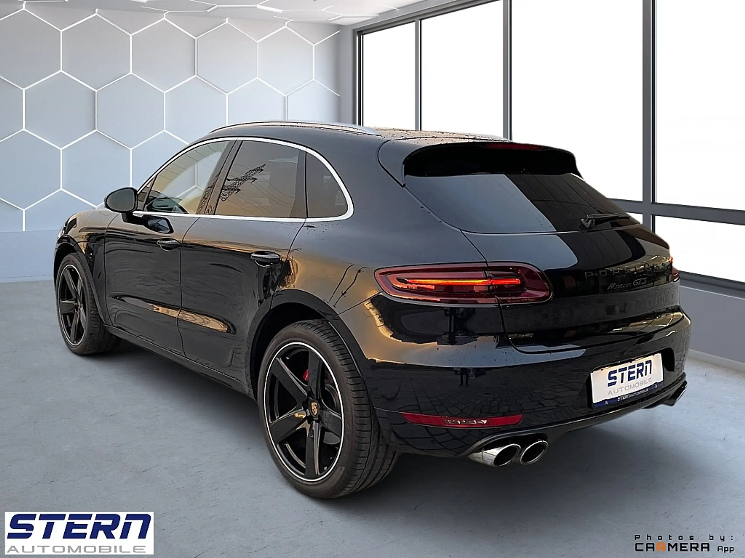 Porsche - Macan