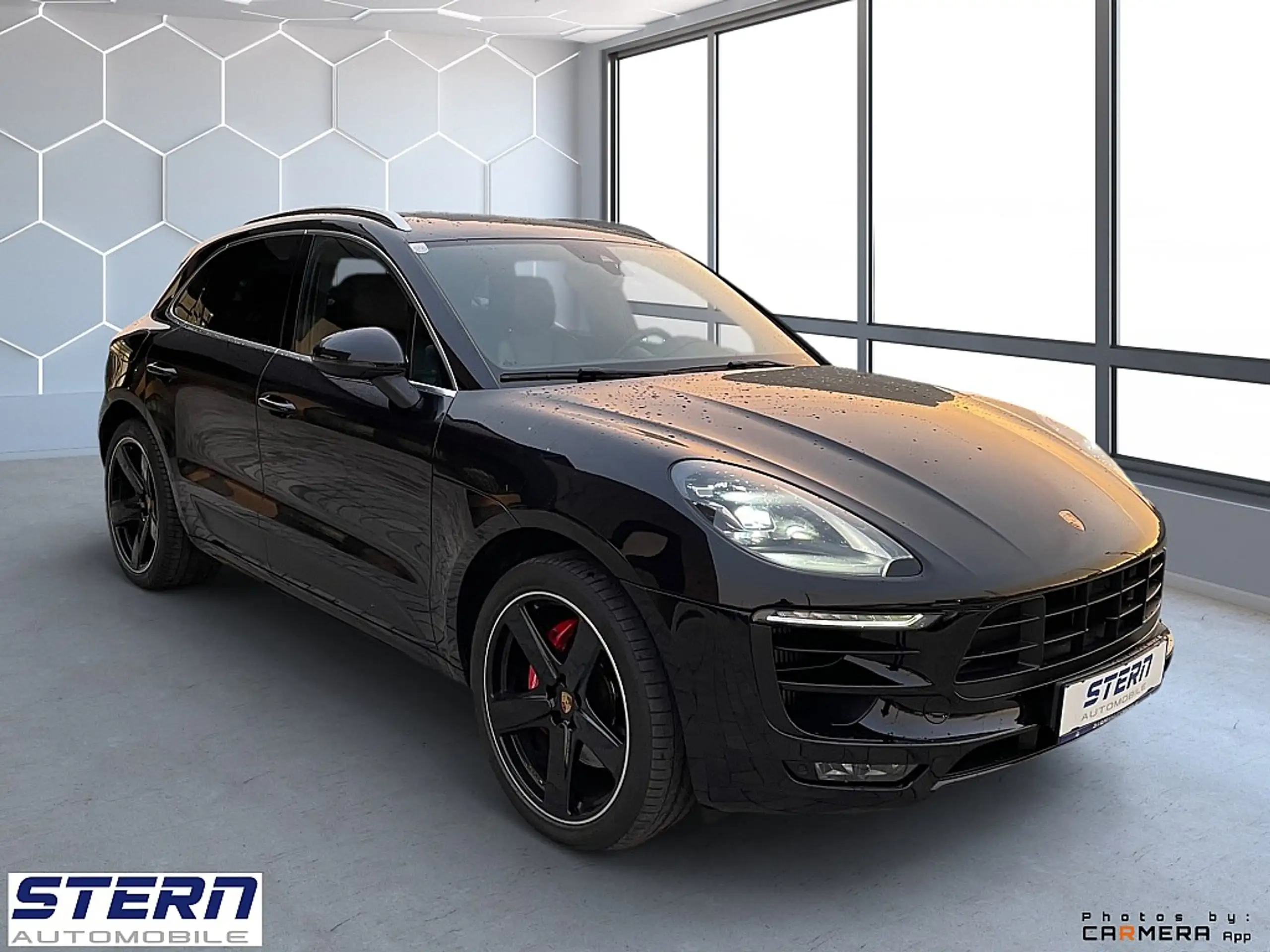 Porsche - Macan