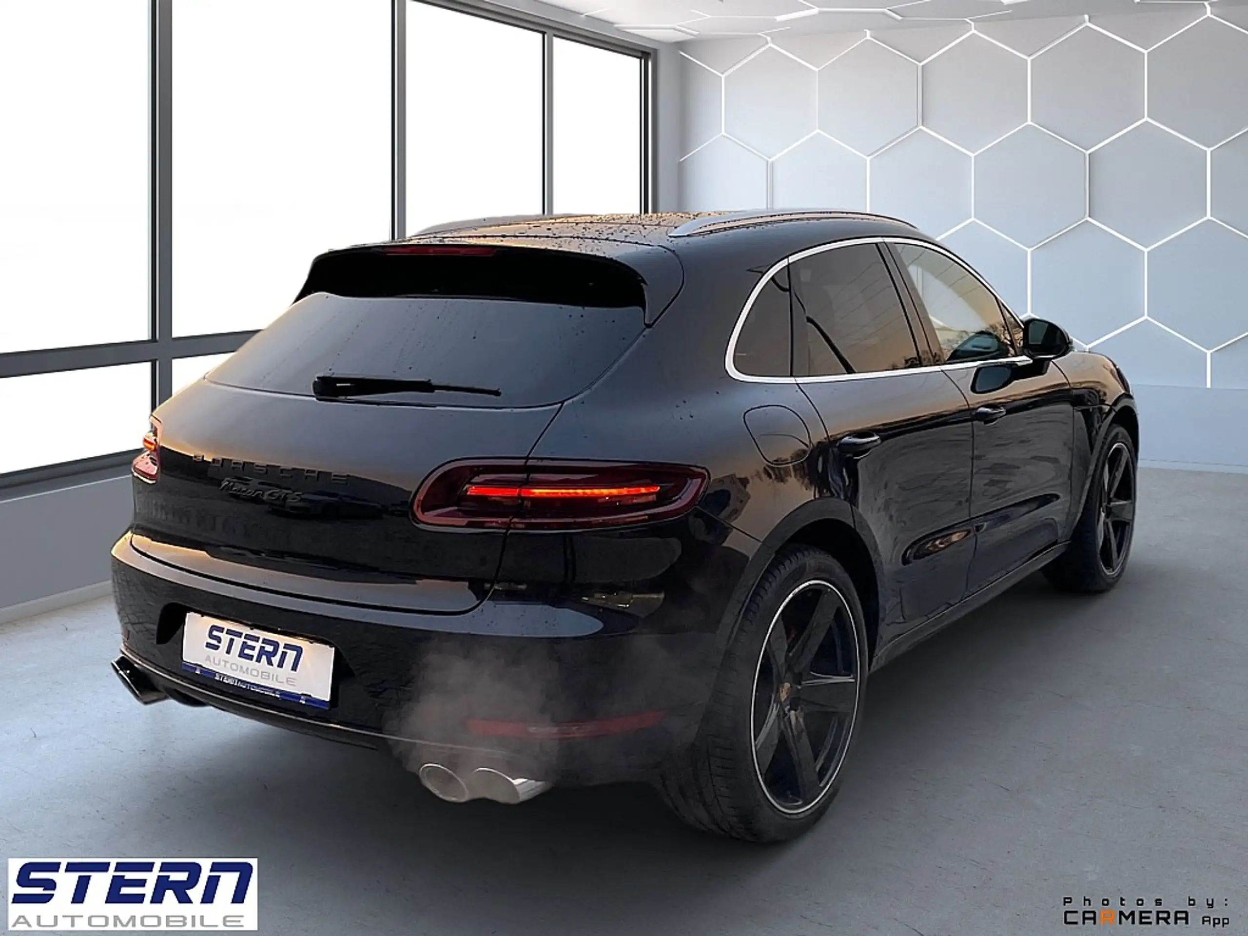 Porsche - Macan