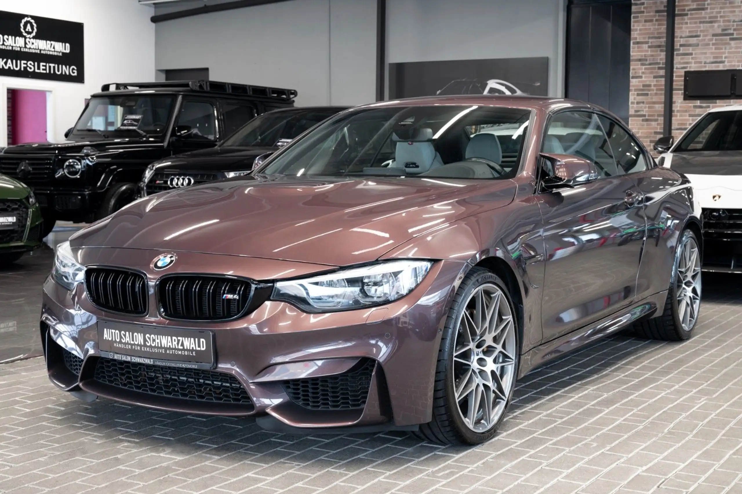 BMW - M4