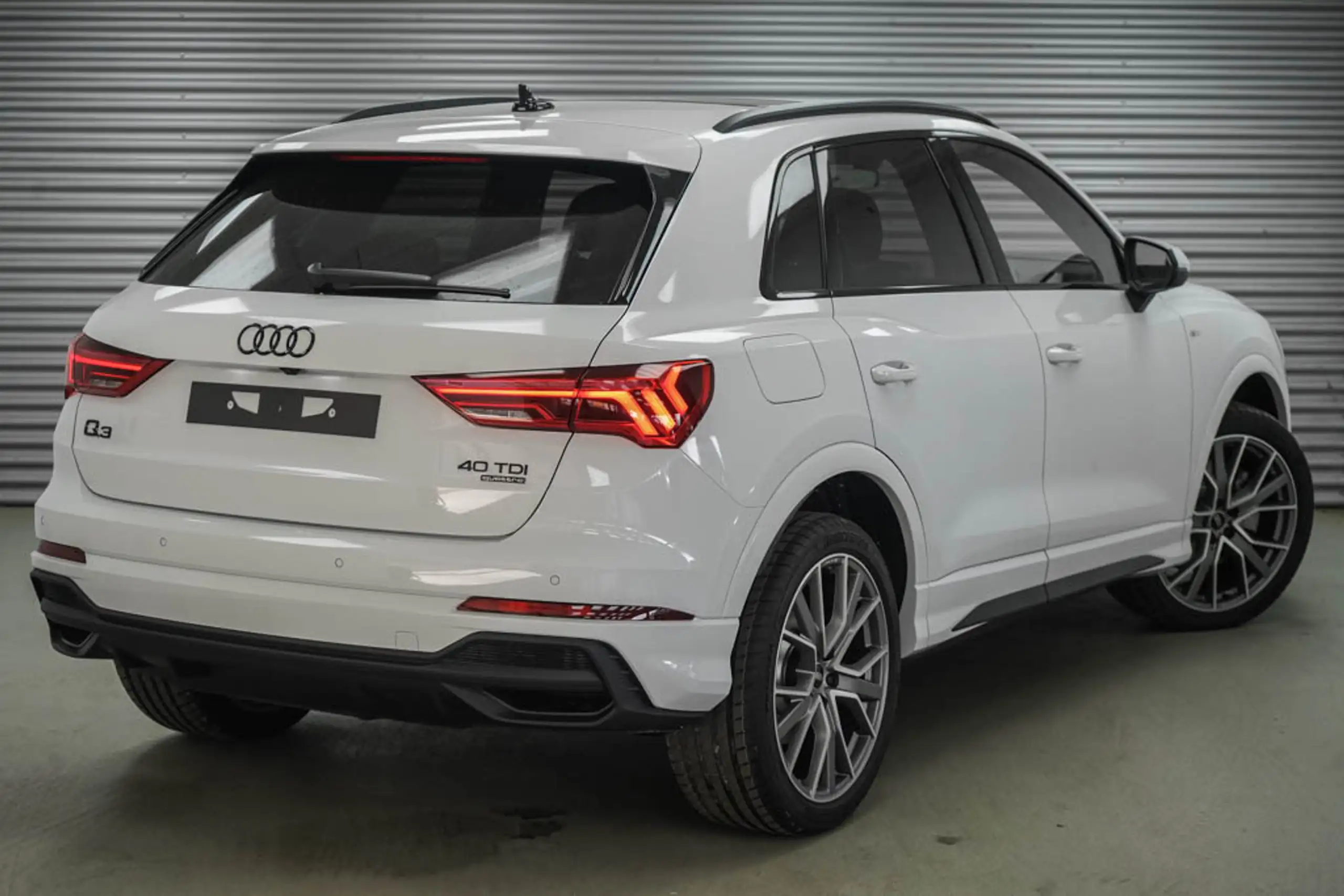 Audi - Q3