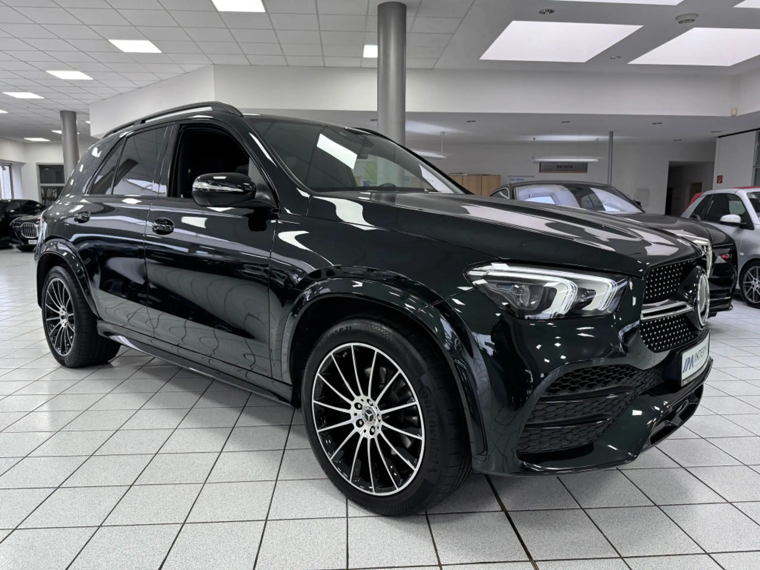 Mercedes-Benz - GLE 350