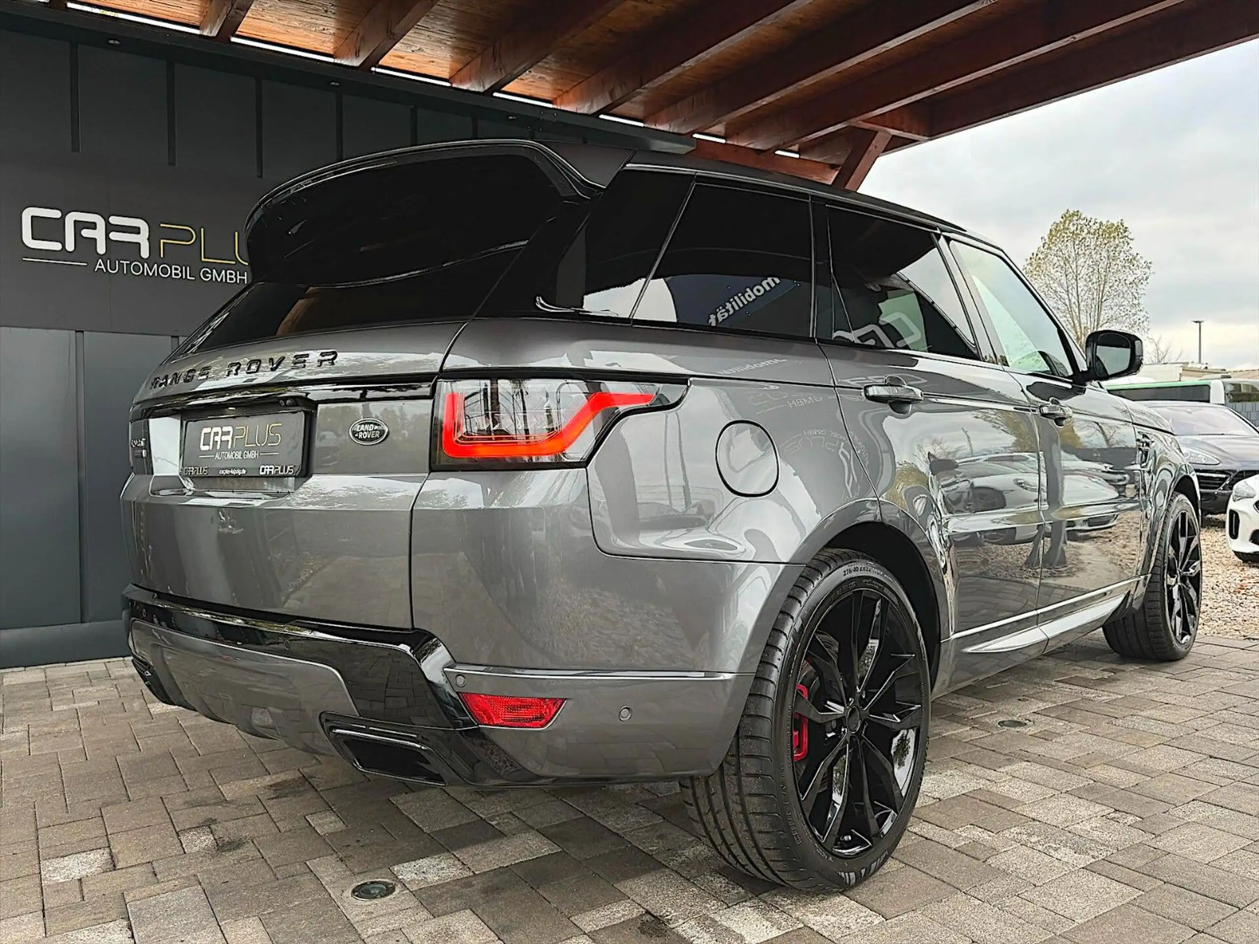 Land Rover - Range Rover Sport