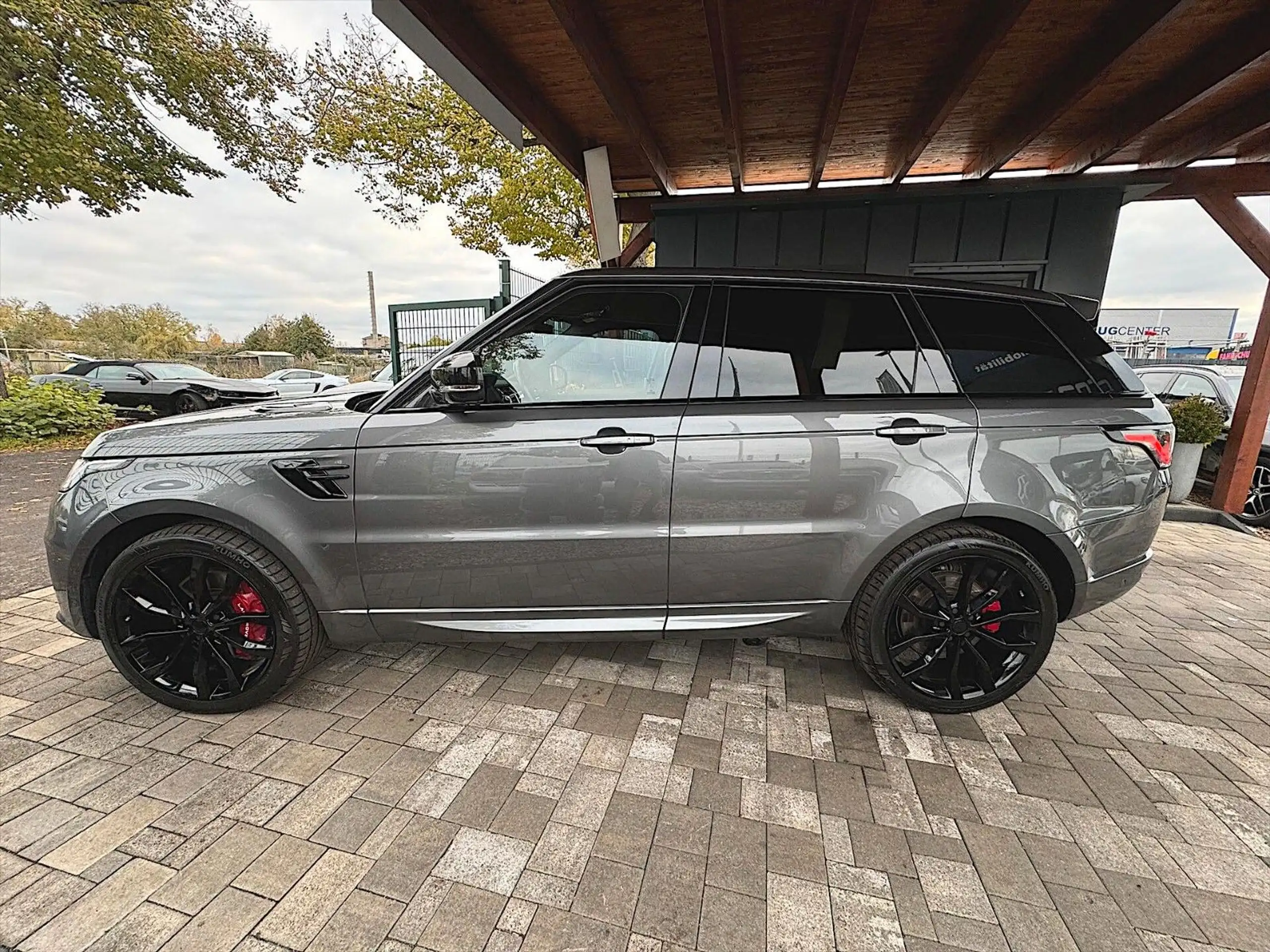 Land Rover - Range Rover Sport