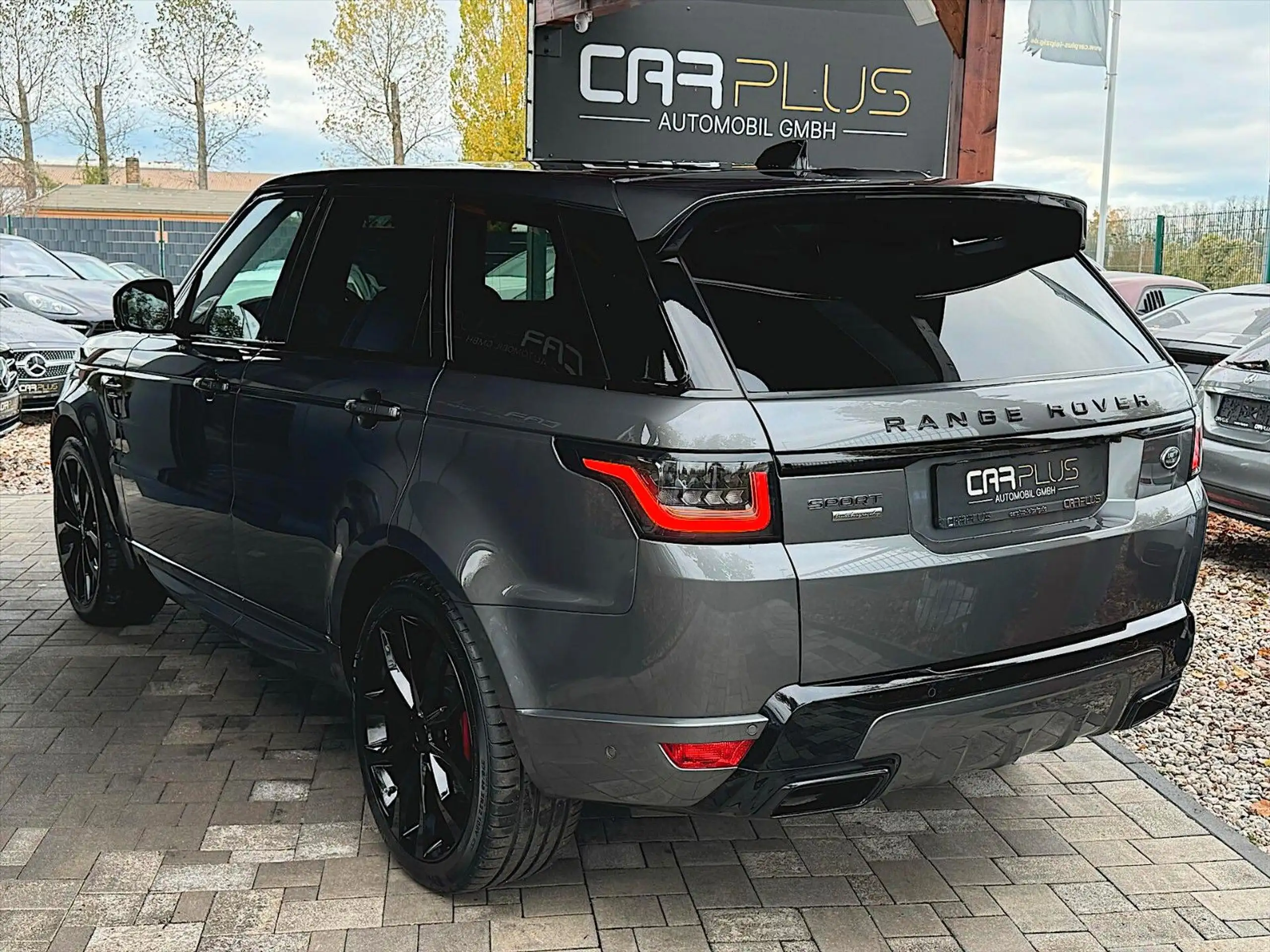 Land Rover - Range Rover Sport