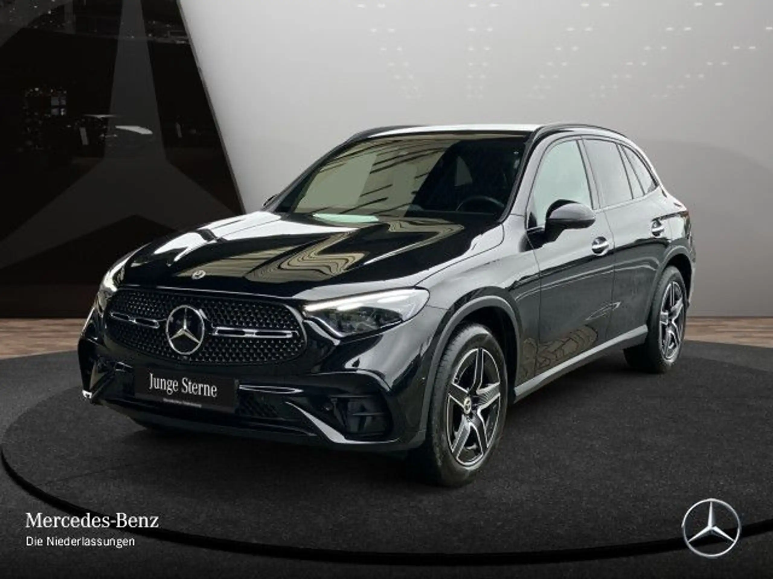 Mercedes-Benz - GLC 220