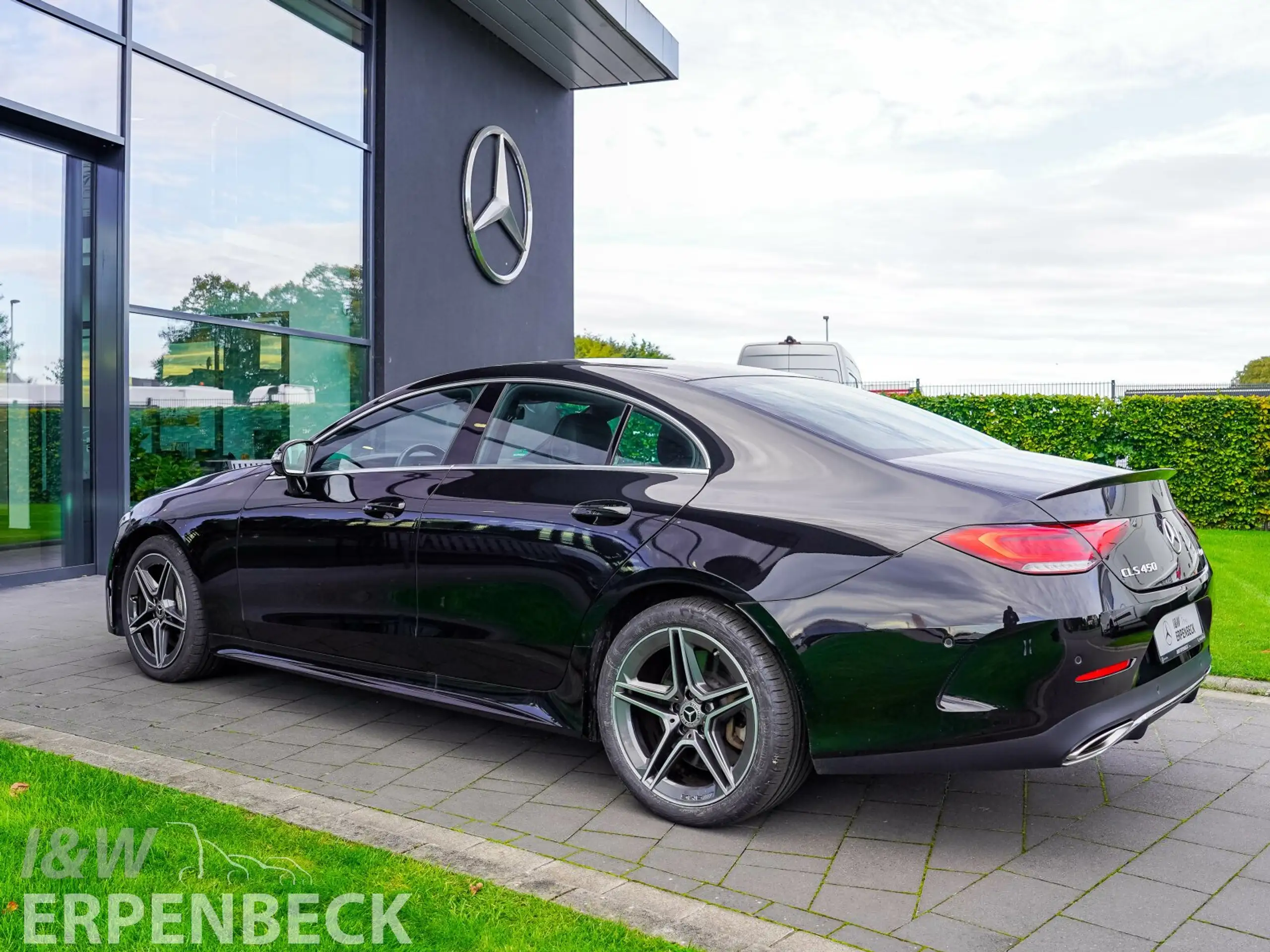 Mercedes-Benz - CLS 450